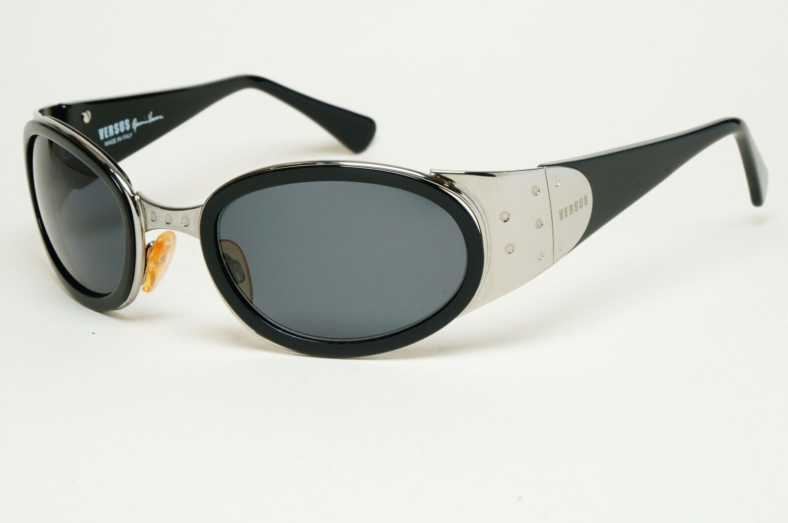 Versus Sunglasses 1996 by Gianni Versace Vintage Black Silver MOD R50 COL 76M