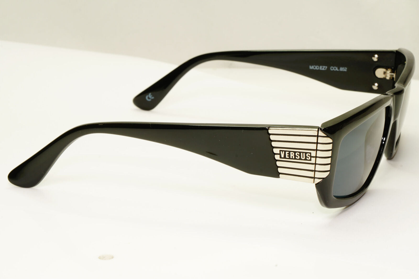 Versus 1995 Vintage Black Silver Sunglasses by Gianni Versace MOD EZ7 COL 852