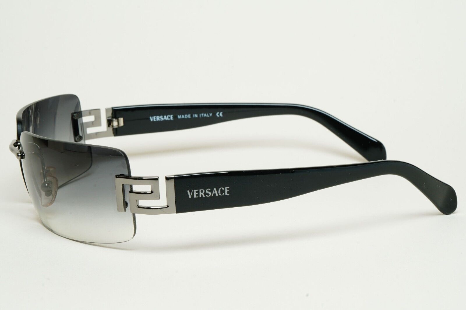 Versace Sunglasses 2004 Vintage Rimless Black Grey MOD 2017 1001/8G 120125