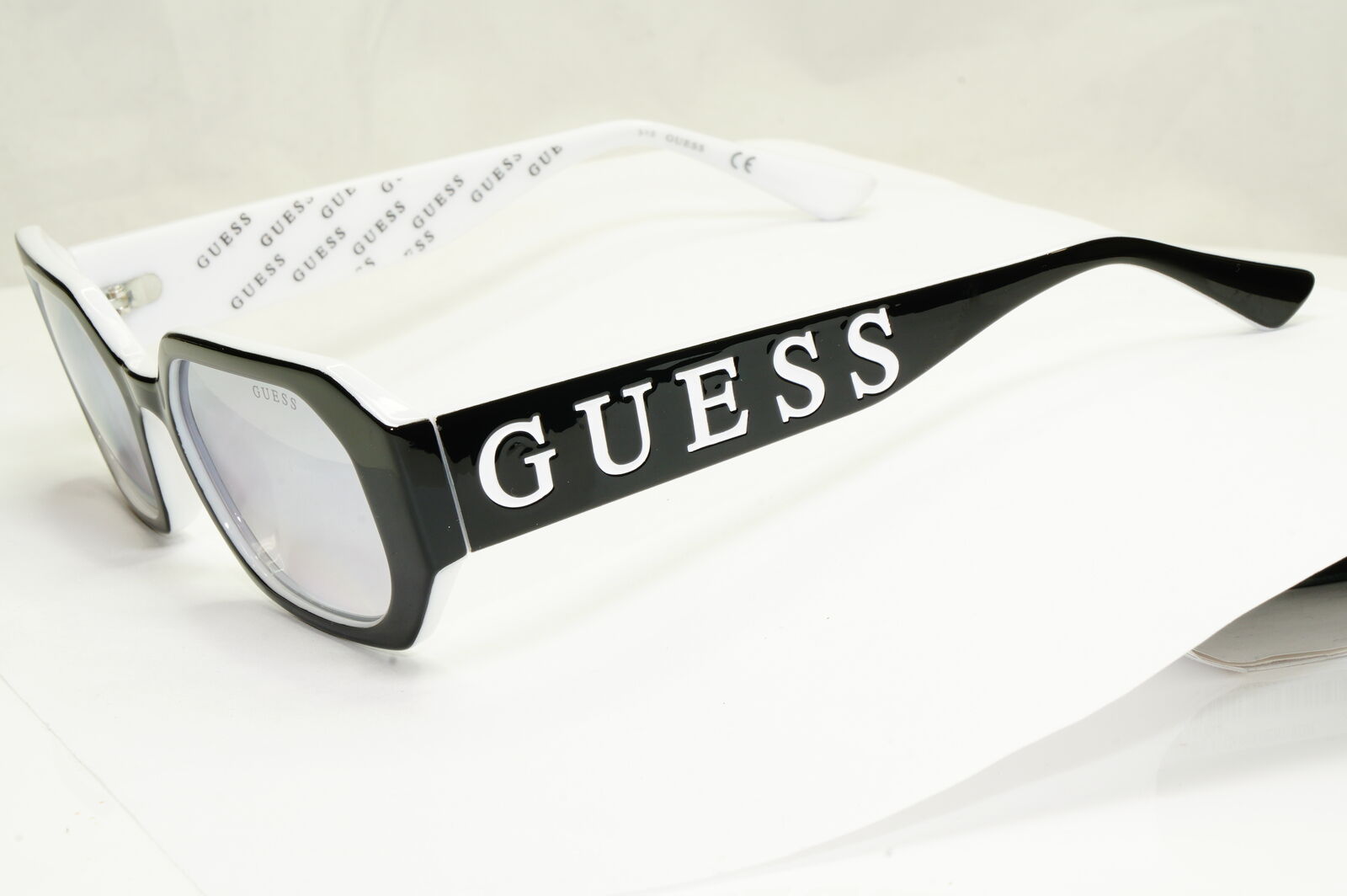 Authentic Guess Womens Black Silver Rectangle Big Logo Sunglasses GU 7694 01C