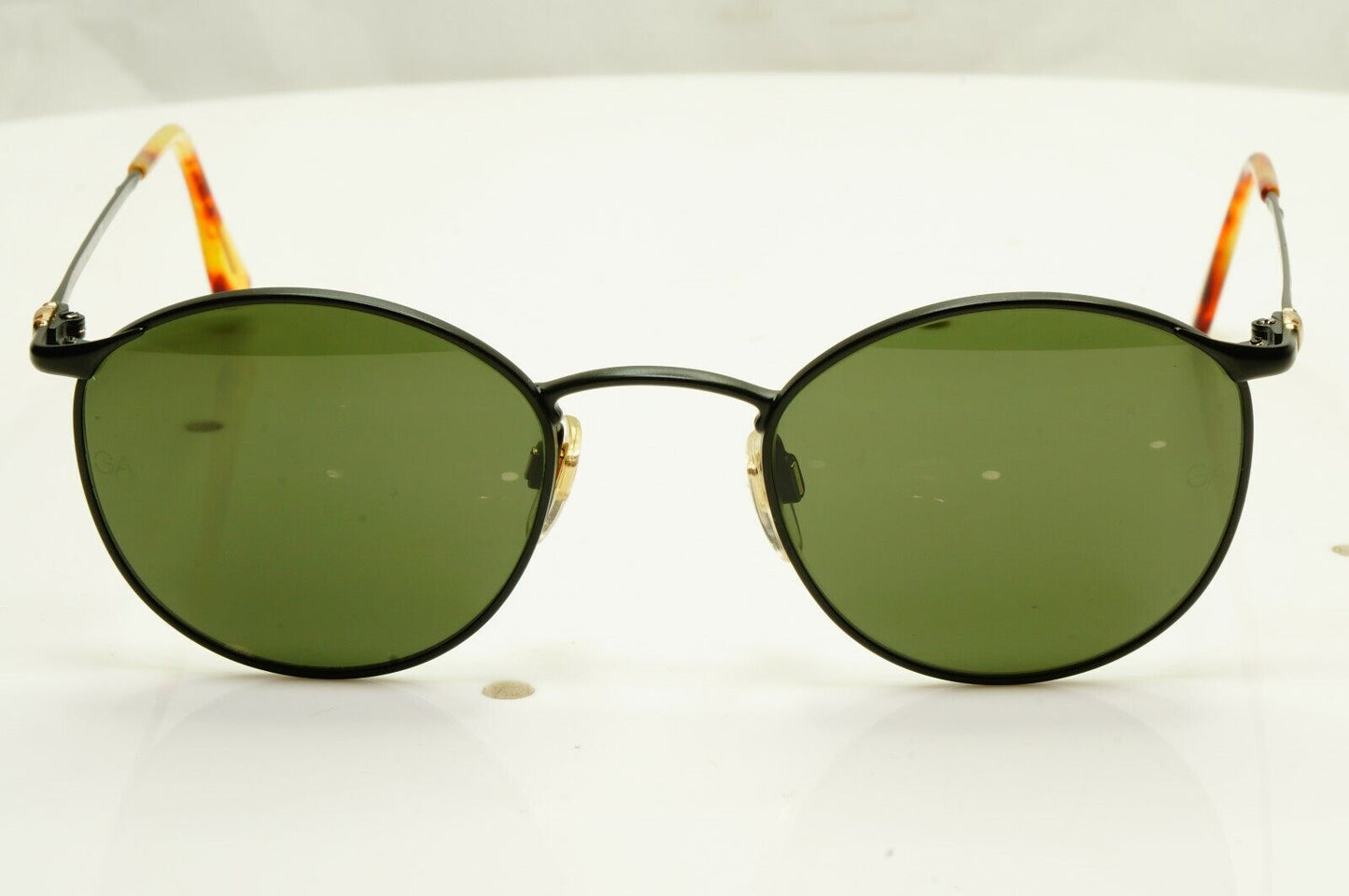 Authentic Giorgio Armani 1997 Vintage Sunglasses Black Green Mens Womens 132 748