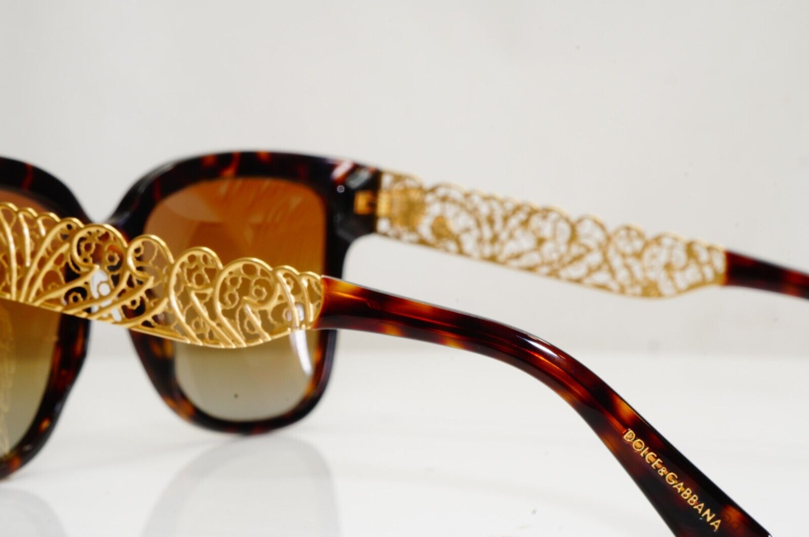 Dolce & Gabbana Sunglasses Polarized Ornate Gold Flowers DG 4212 502/T5 28201