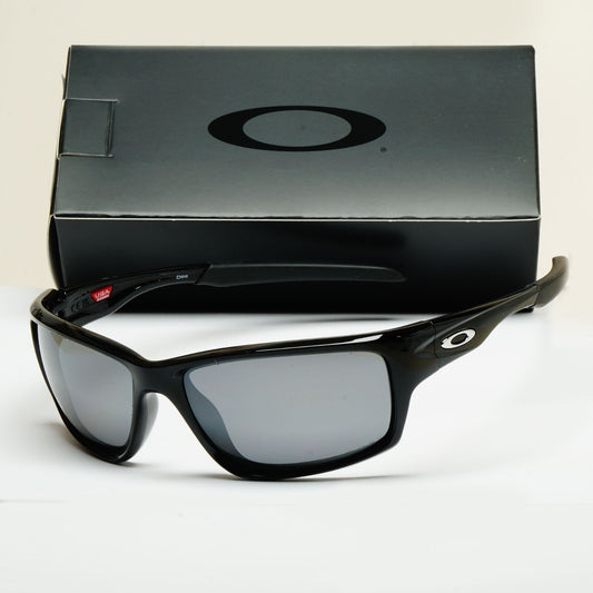 Oakley Sunglasses Polarized Canteen Black Polished Iridium Glossy OO 9225 01