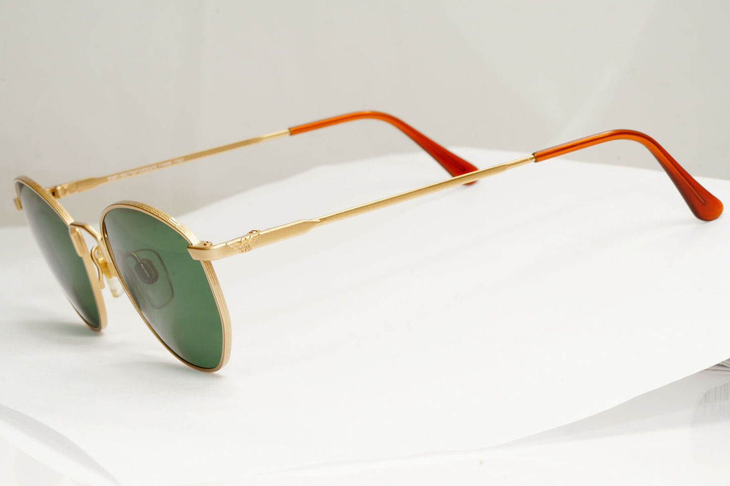 Emporio Armani Sunglasses 1997 Vintage Gold Green Metal Round 031 703 48mm B