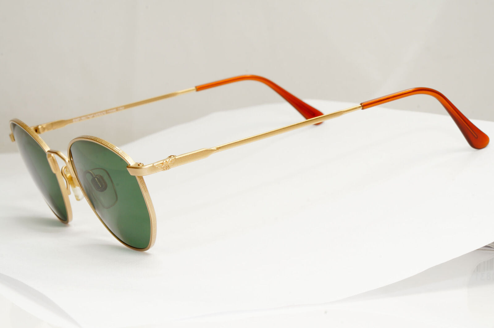 Emporio Armani Sunglasses 1997 Vintage Gold Green Metal Round 031 703 48mm B