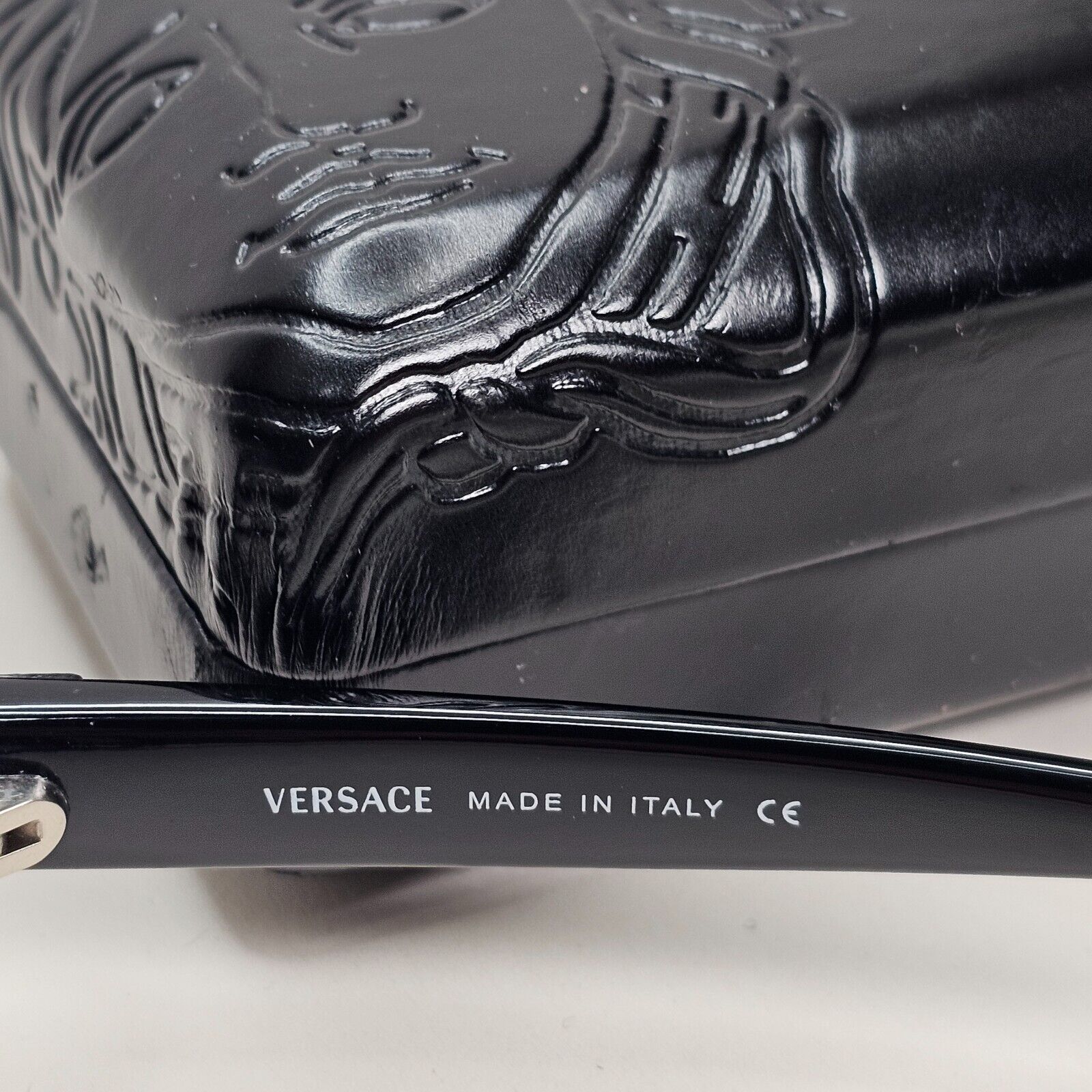 Versace Sunglasses 1998 Vintage Black Square Unisex MOD 554-H 852/482 050824