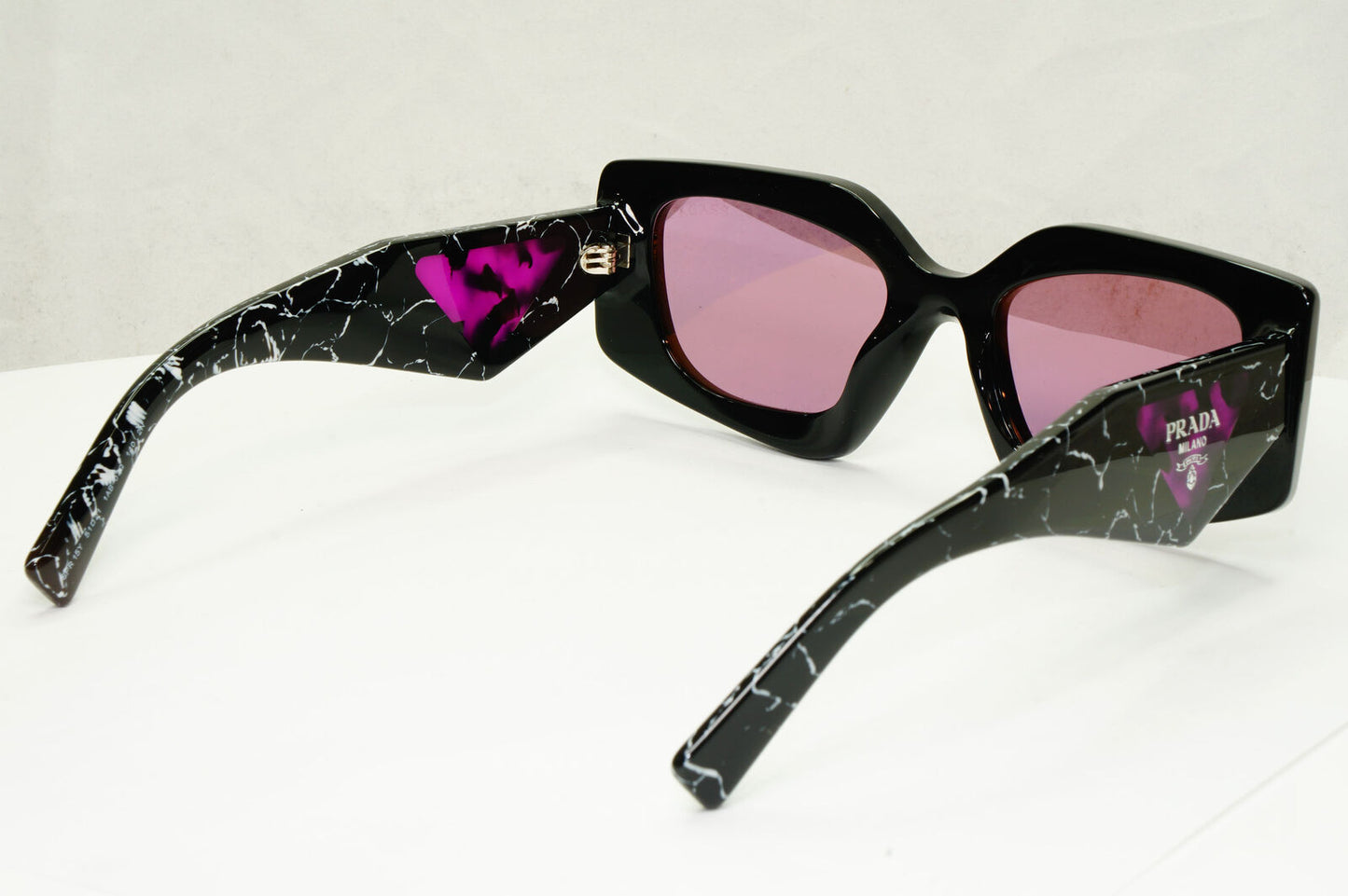 Prada Symbole Sunglasses Black Violet Marble Triangle PR15YS SPR 15Y 1AB-07Q