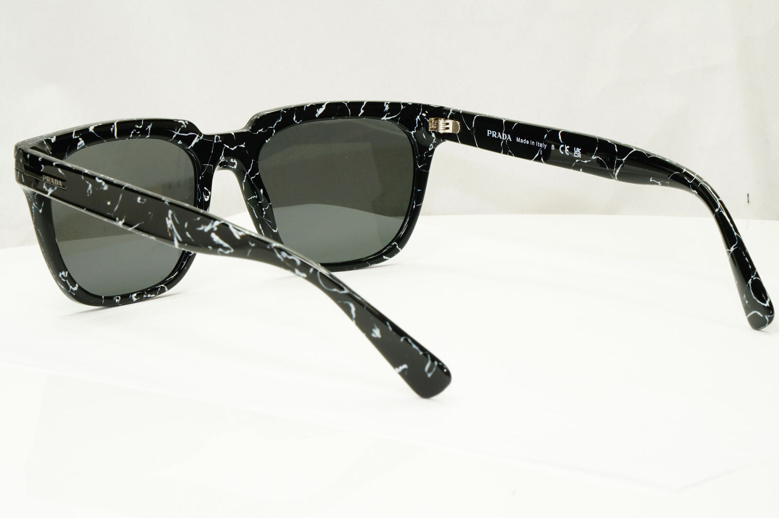 Prada Black Marble Sunglasses Lightning Mens Square PR04YS SPR 04Y 05W-731