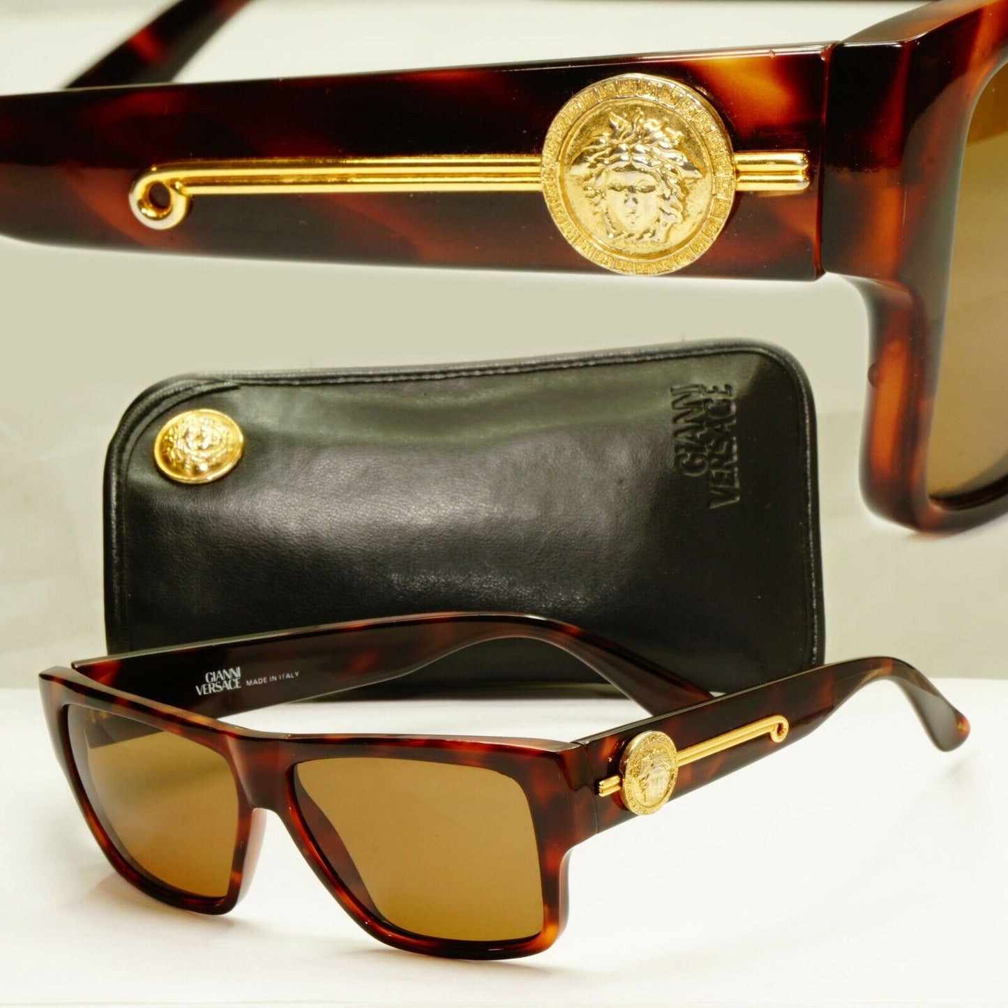 Gianni Versace 1993 Vintage Gold Sunglasses Medusa MOD 372 /DM COL 900 TO Biggie