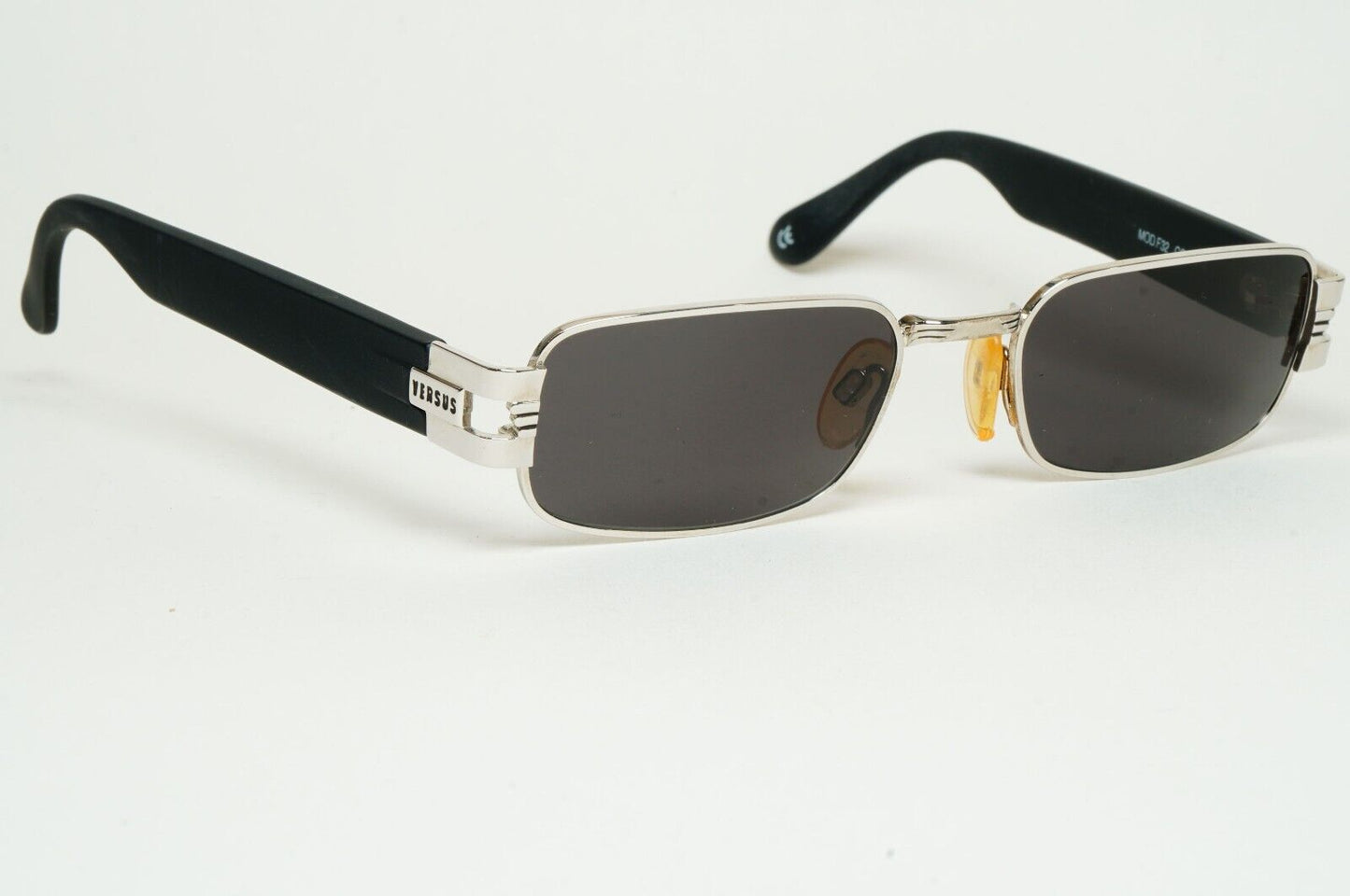 Versus Sunglasses 1996 by Gianni Versace Vintage Silver Black MOD F32 COL 12M
