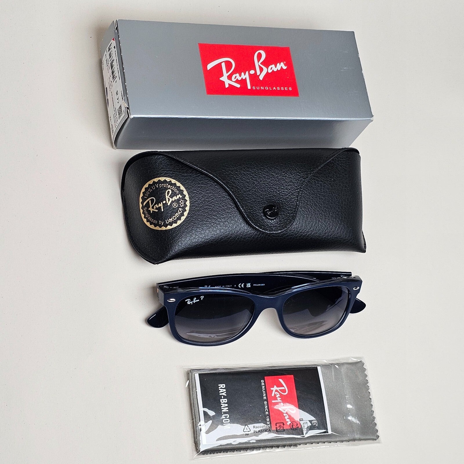 Ray-Ban Sunglasses Polarised New Wayfarer Blue Graident RB 2132 6607/78 52mm