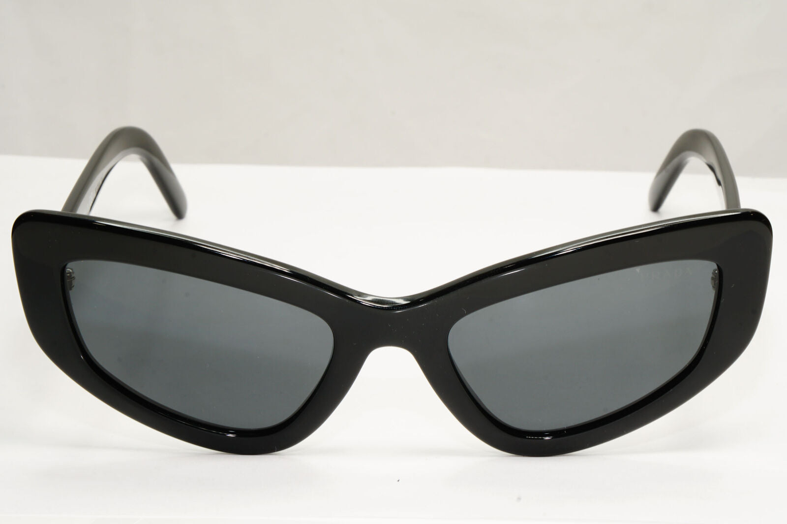 Prada Black Sunglasses Cat Eye Womens Fashion Runway PR11VS SPR 11V 1AB-5S0