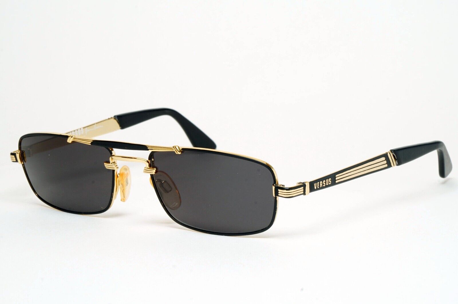 Versus Sunglasses 1996 by Gianni Versace Vintage Rectangle Gold MOD F06 COL 33M