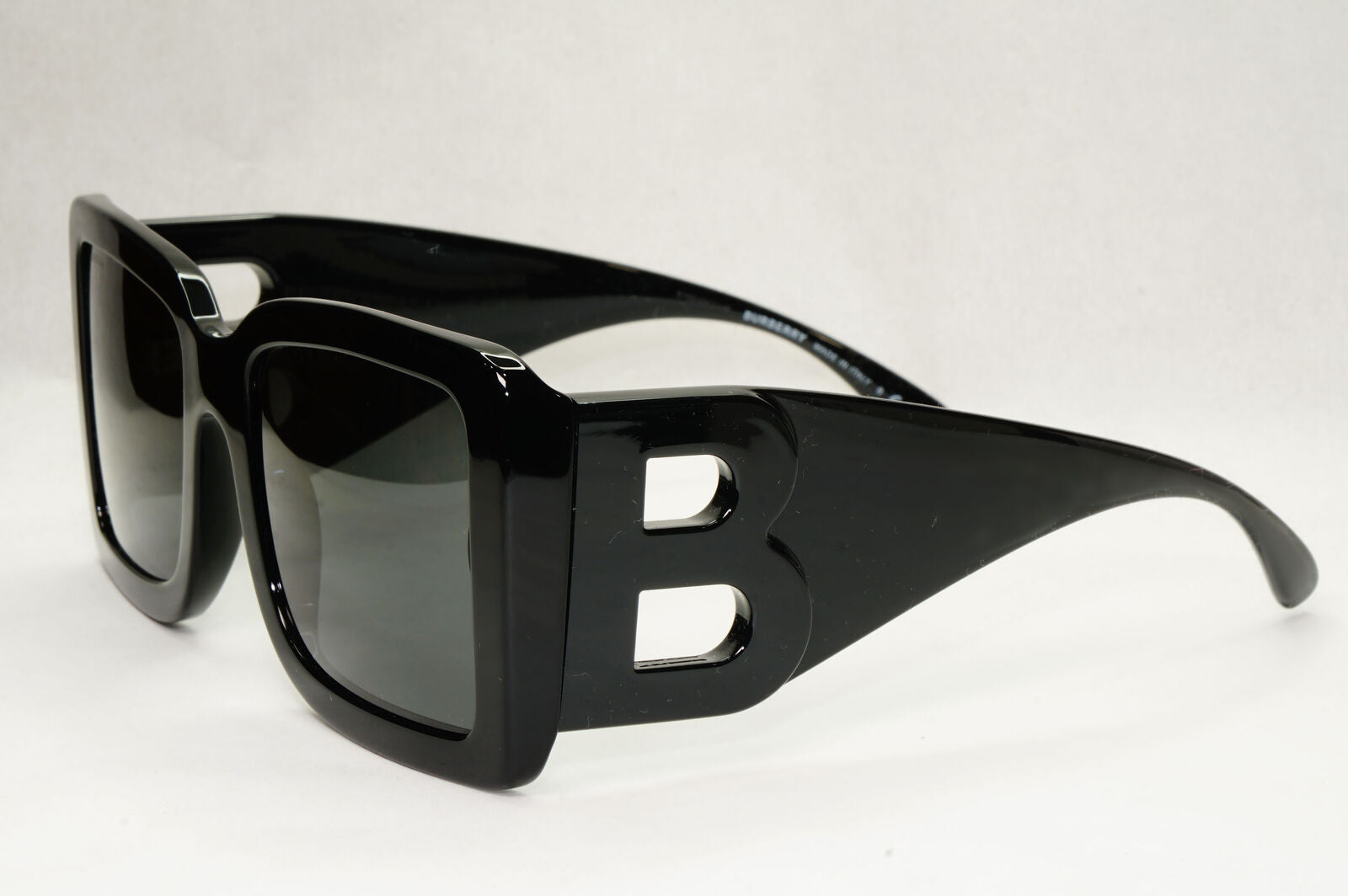 Burberry Sunglasses Oversized Black Large Square Logo B 4312 3001/87