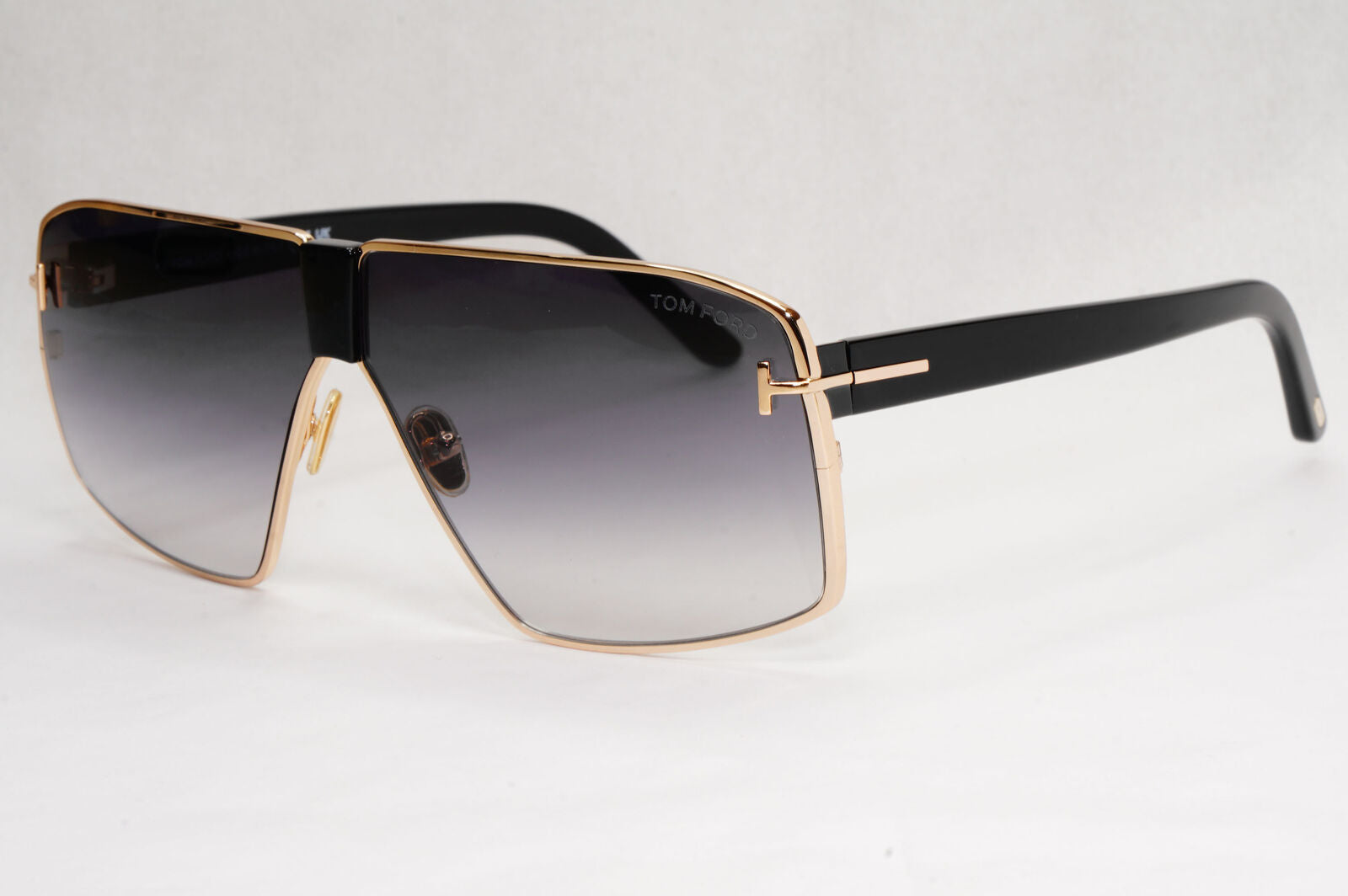 Tom Ford Sunglasses Reno Black Gold Grey Gradient Navigator FT0911 TF 911  28B
