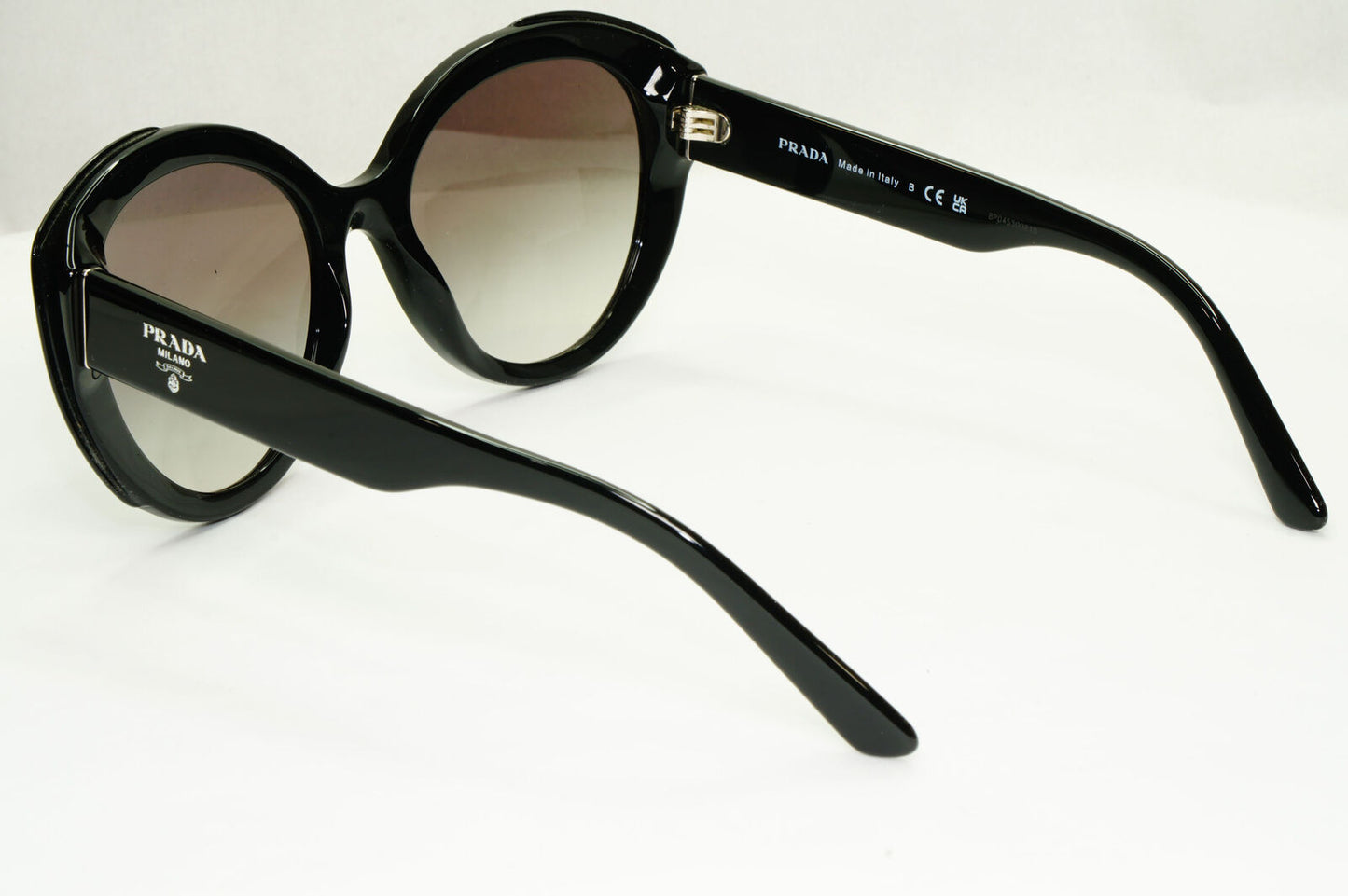 Prada Sunglasses Black Gradient Smoke Grey Milano PR01YS SPR 01Y 1AB-0A7
