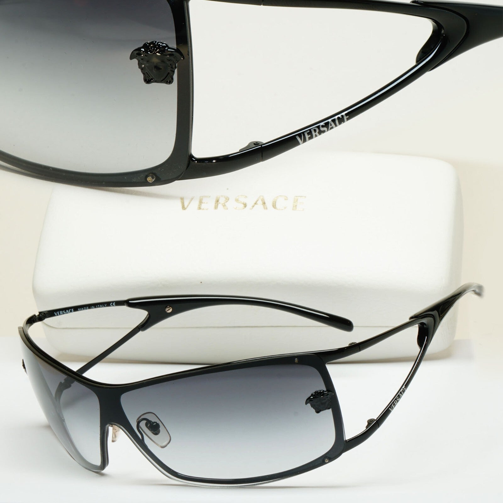 Versace Sunglasses 2006 Vintage Black Medusa Shield MOD 2048 1009/8G 200225