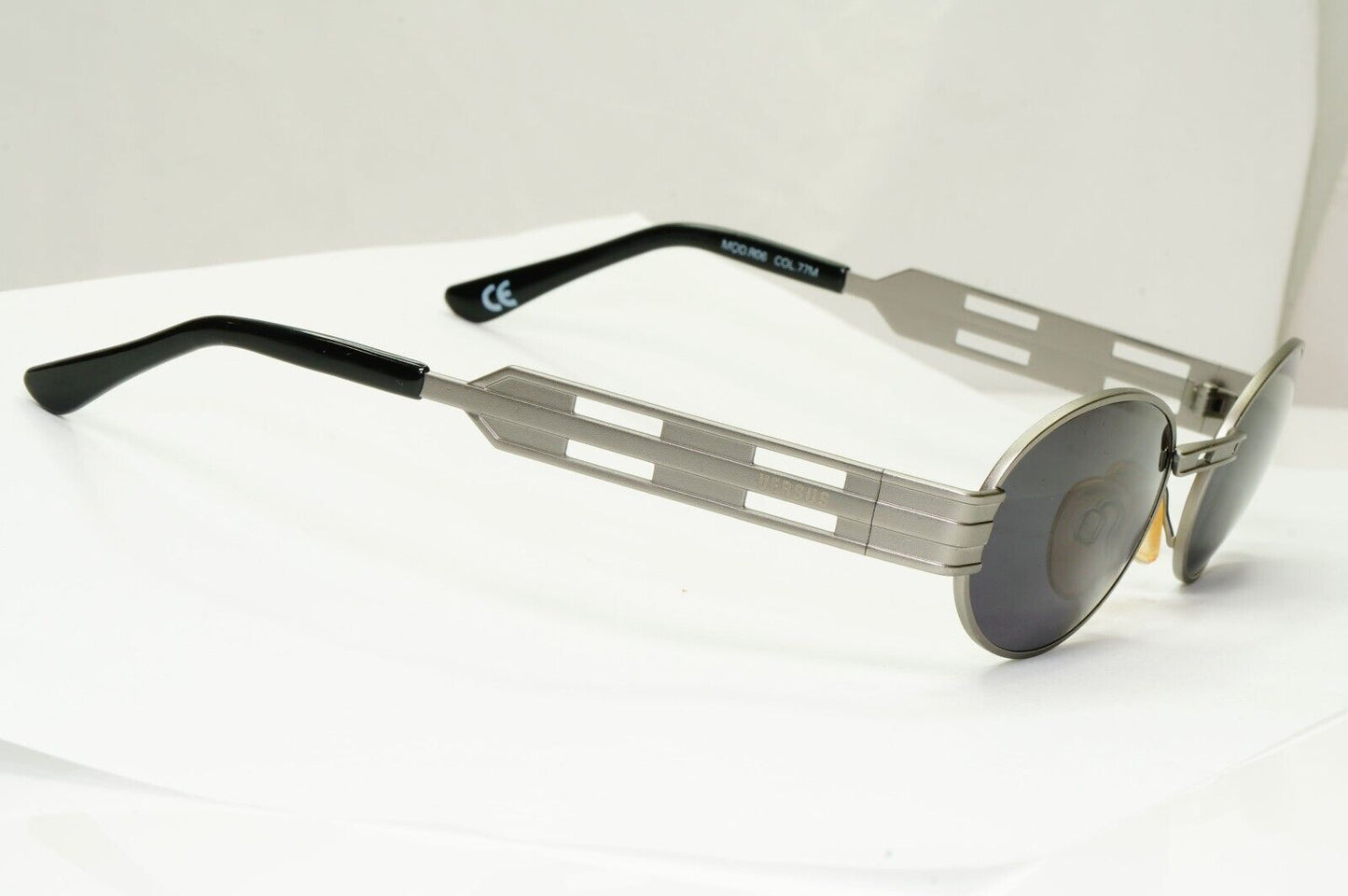 Versus 1996 by Gianni Versace Vintage Grey Black Sunglasses MOD R06 COL 77M