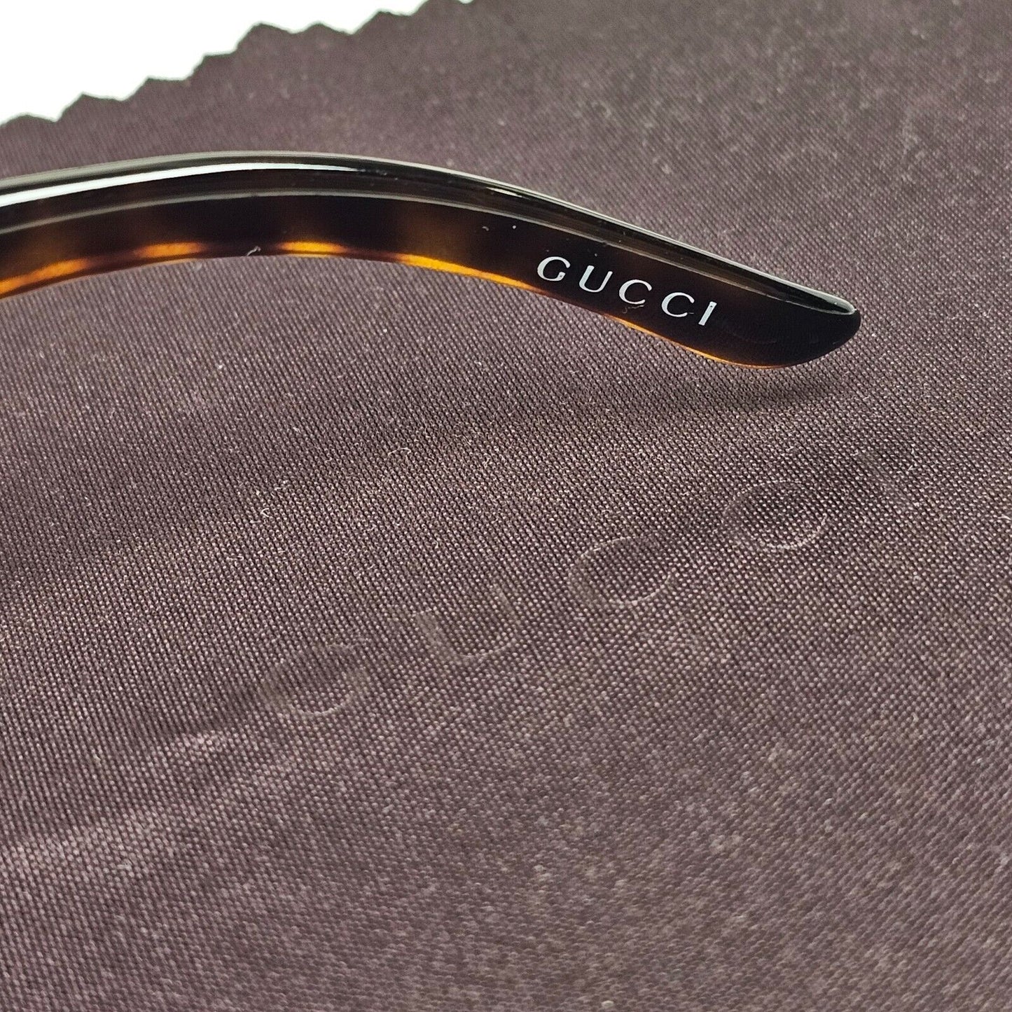 Gucci Sunglasses 2004 Vintage Brown Tortoise Wrap Retro GG 1583/S V086J 050225