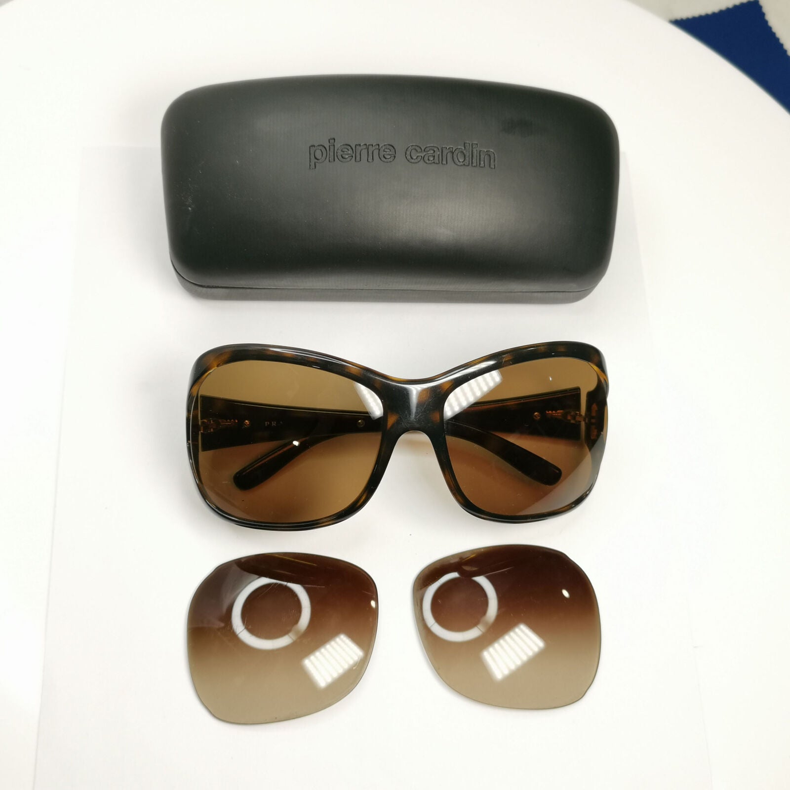 Prada 2009 Sunglasses Brown Tortoiseshell Square PR05LS SPR 05L 2AU-6S1 030123