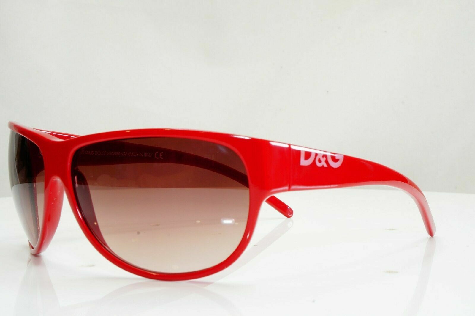 Authentic DOLCE & GABBANA Mens Womens Vintage Sunglasses Red DG 2213 482 27308