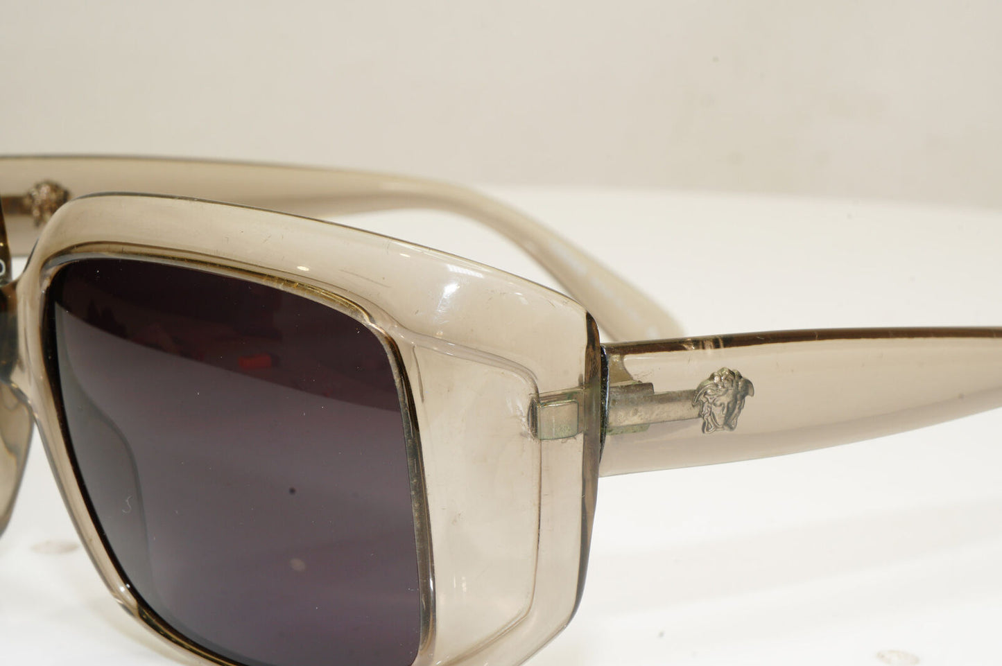 Authentic VERSACE Womens Vintage Medusa Sunglasses Grey Square 4034 228/11 29826