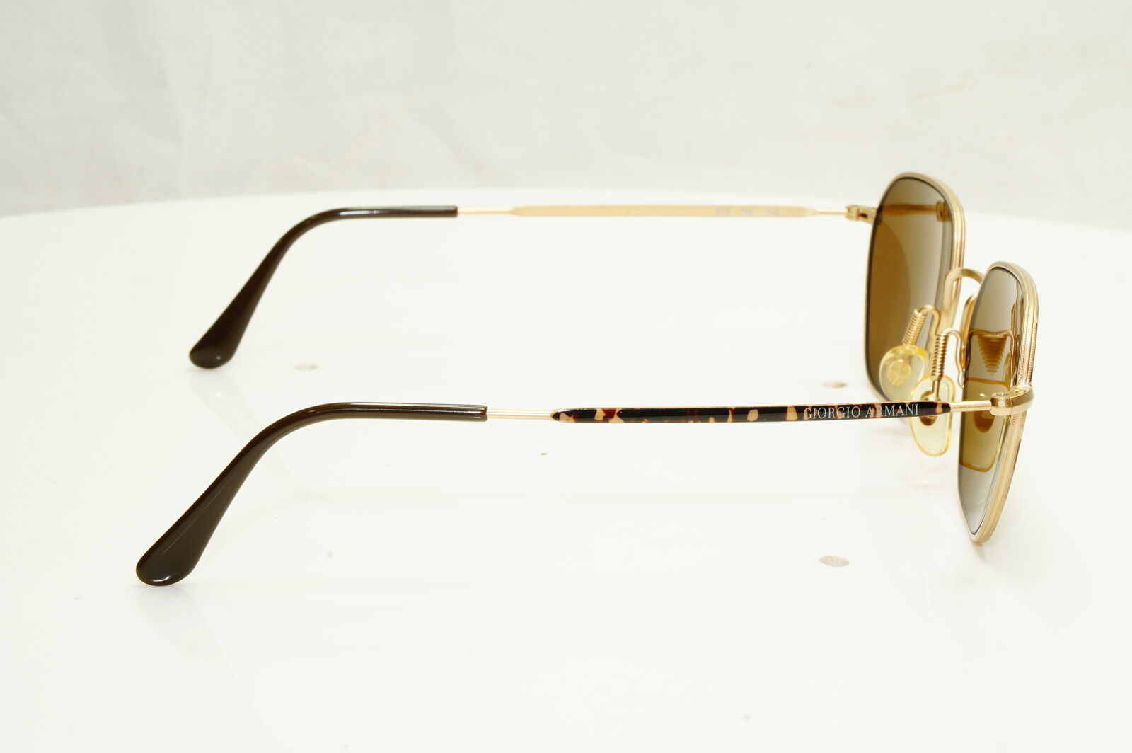 Authentic Giorgio Armani 1997 Vintage Sunglasses Metal Brown Mens Womens 619 746