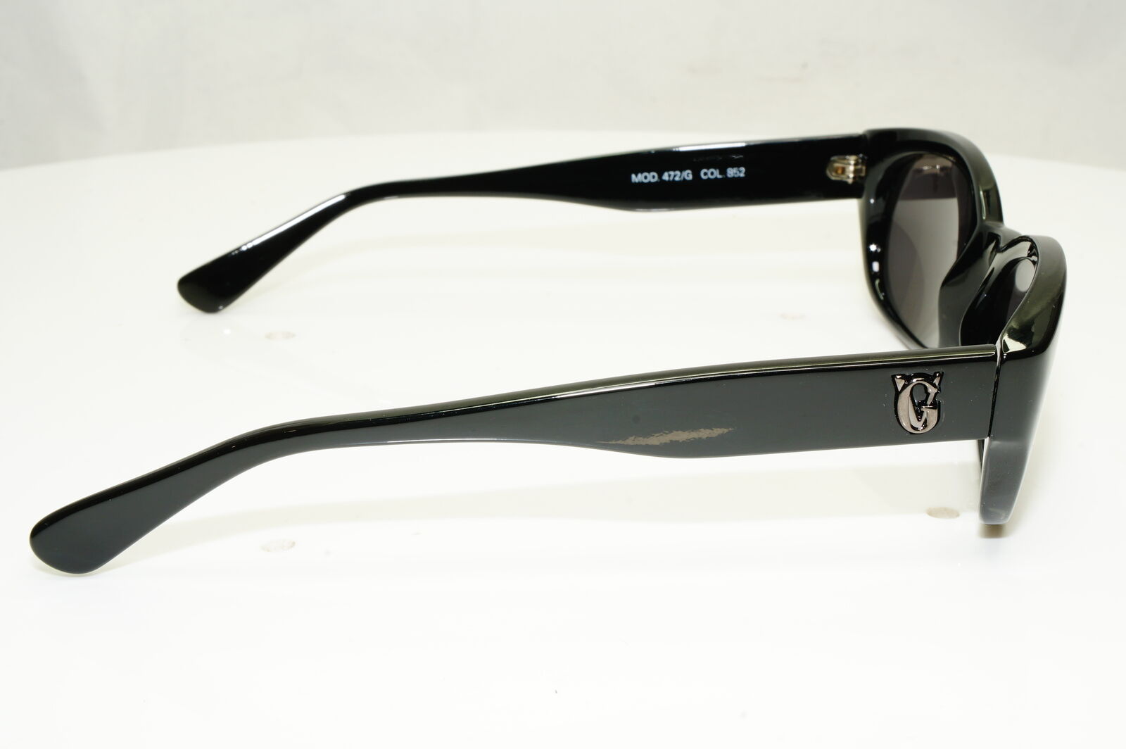 Gianni Versace 1996 Unisex Vintage Black Sunglasses GV MOD 472/G COL 852
