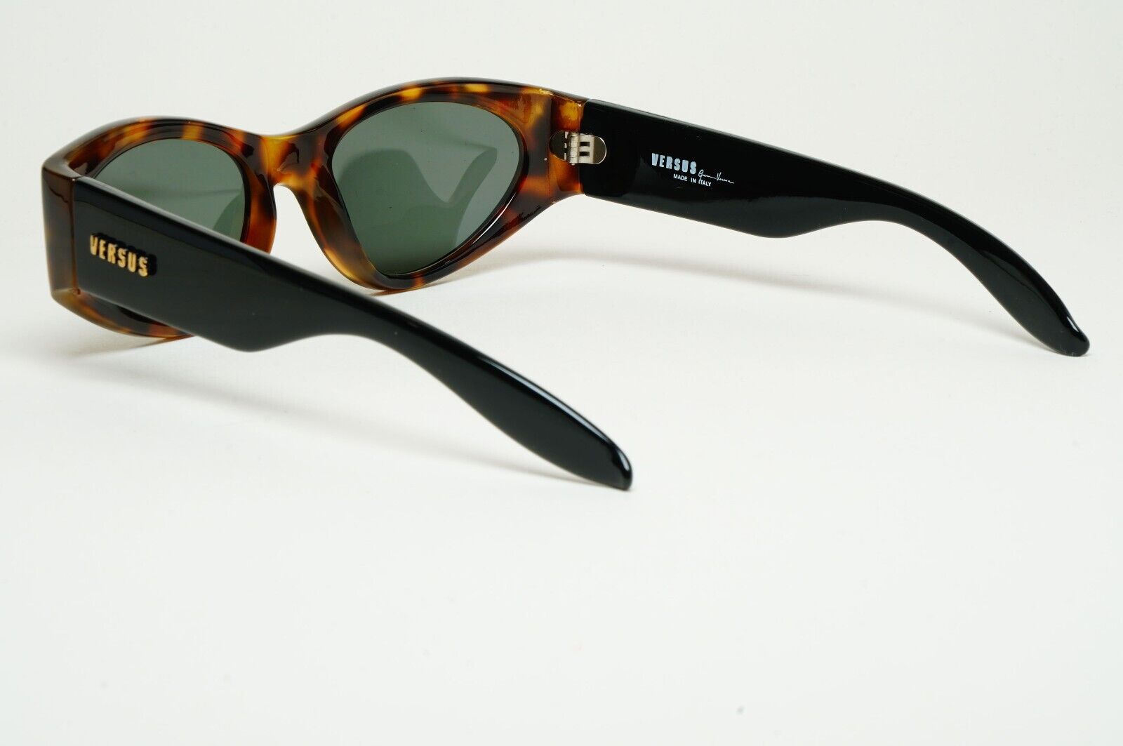 Versus Sunglasses 1996 by Gianni Versace Vintage Brown Black MOD E01 COL 239
