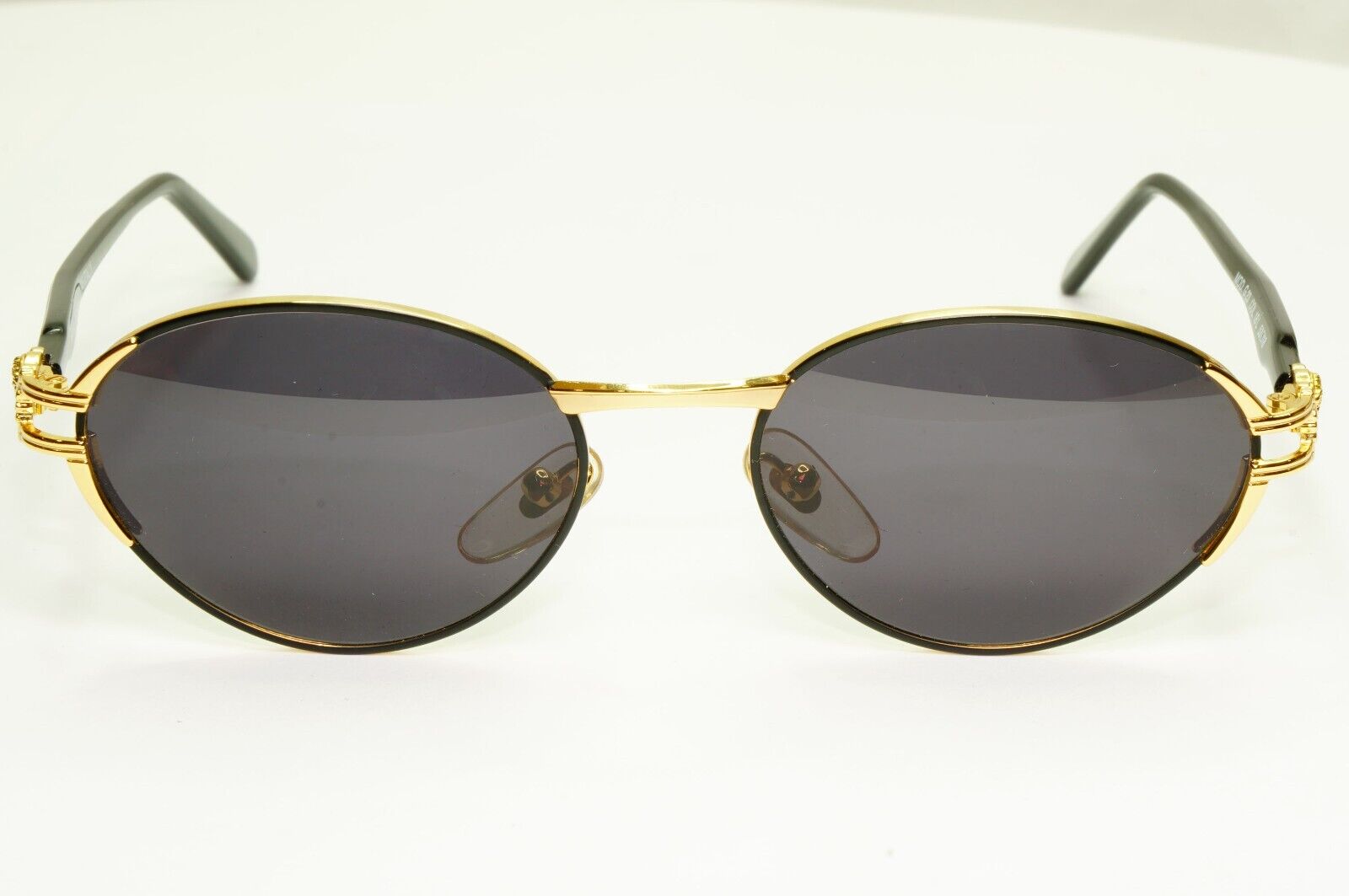 Gianni Versace 1995 Vintage Sunglasses Gold Medusa Black MOD G23 COL 18L