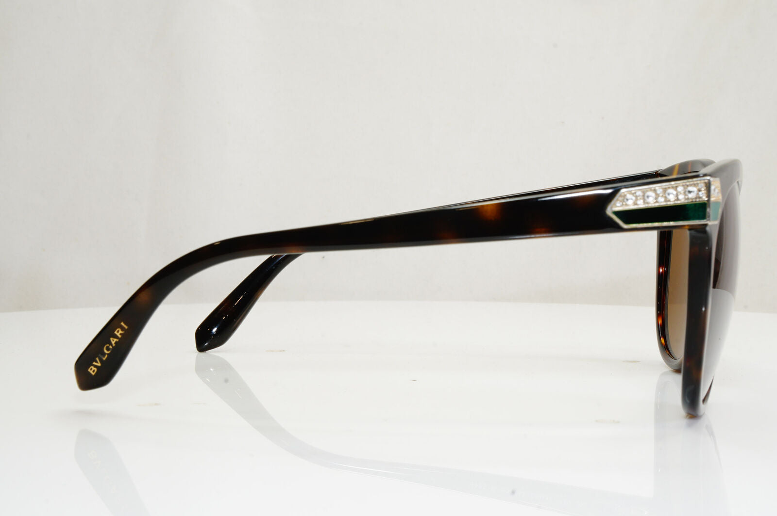 Authentic BVLGARI Womens Boxed Vintage Sunglasses CRYSTAL 8134 504/13 28297