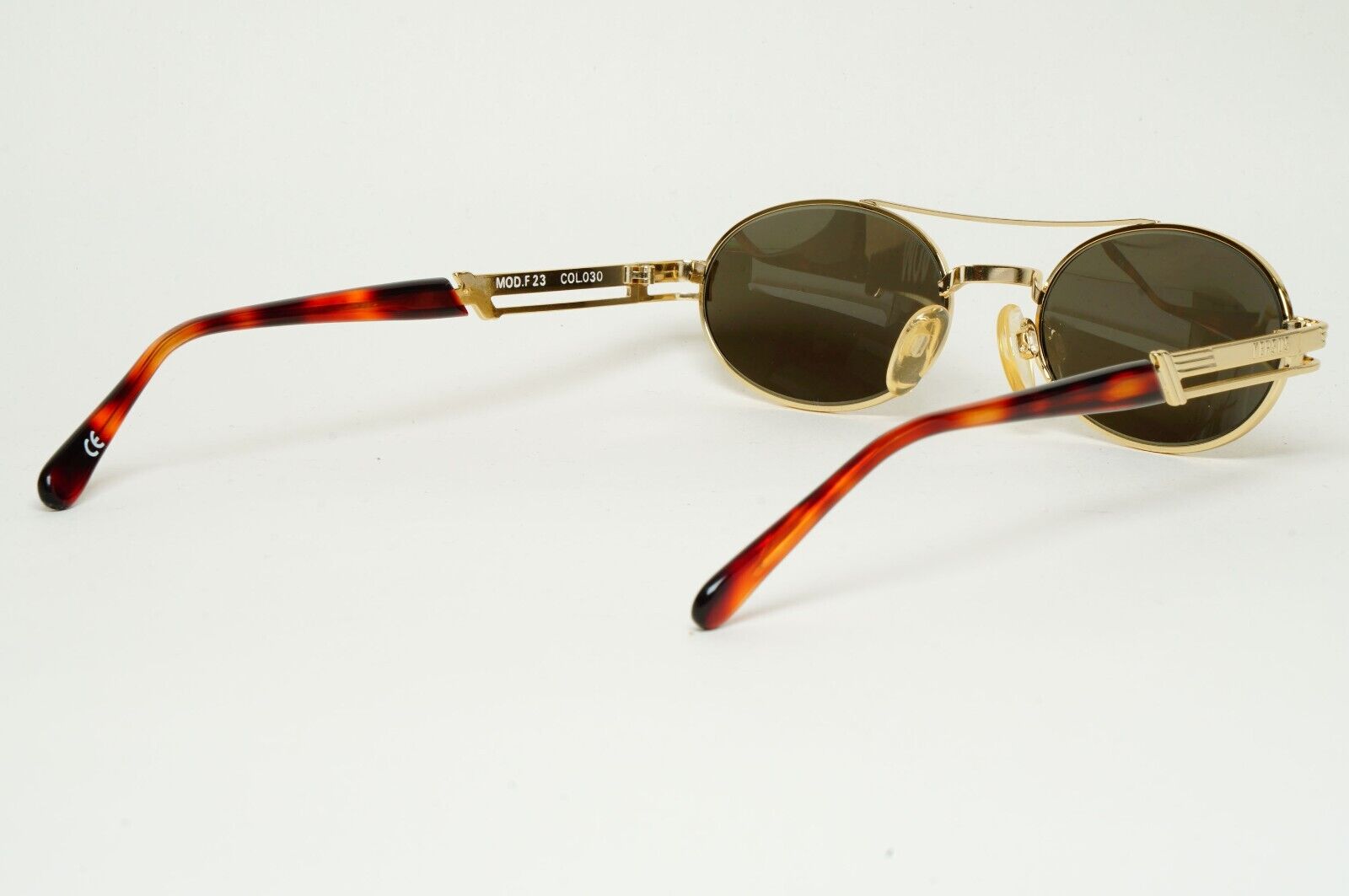 Versus Sunglasses 1996 by Gianni Versace Vintage Gold Grey Oval MOD F23 COL 030