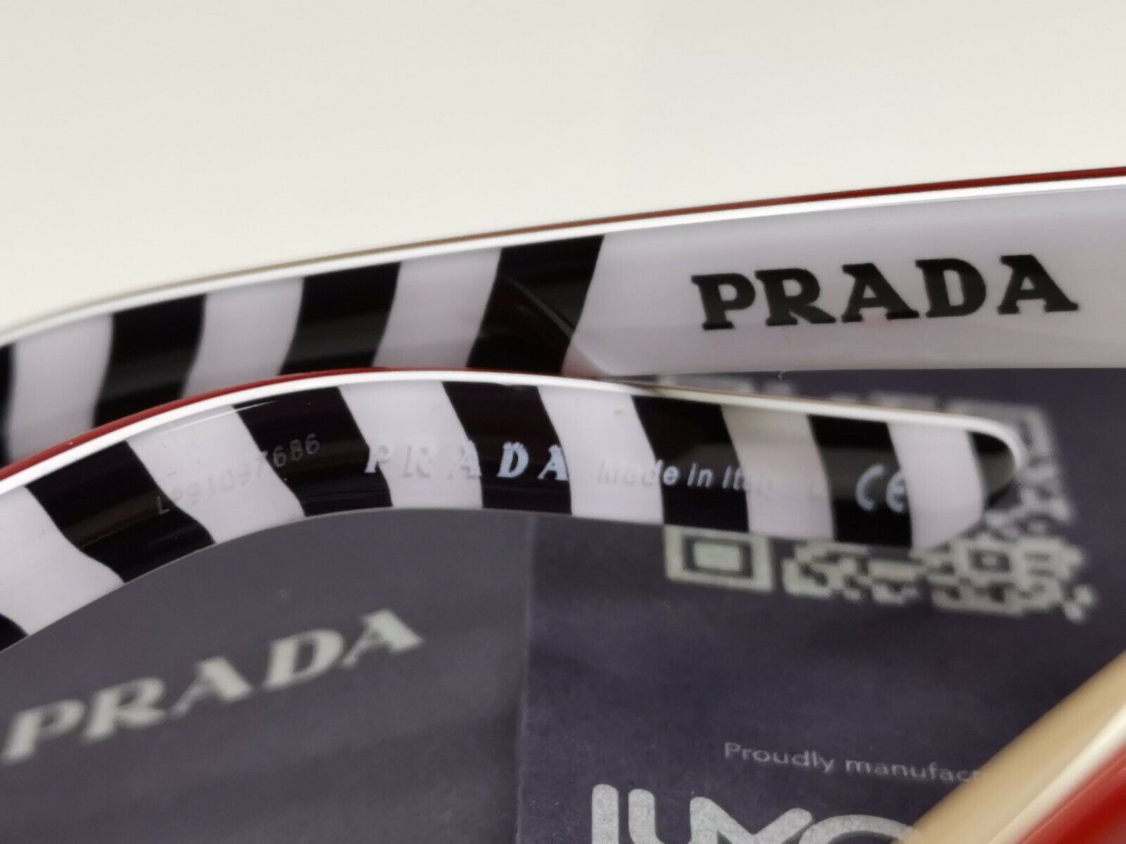 Prada Red Brown Sunglasses Ultravox Fashion Blogger Womens SPR 07X 543-6S1