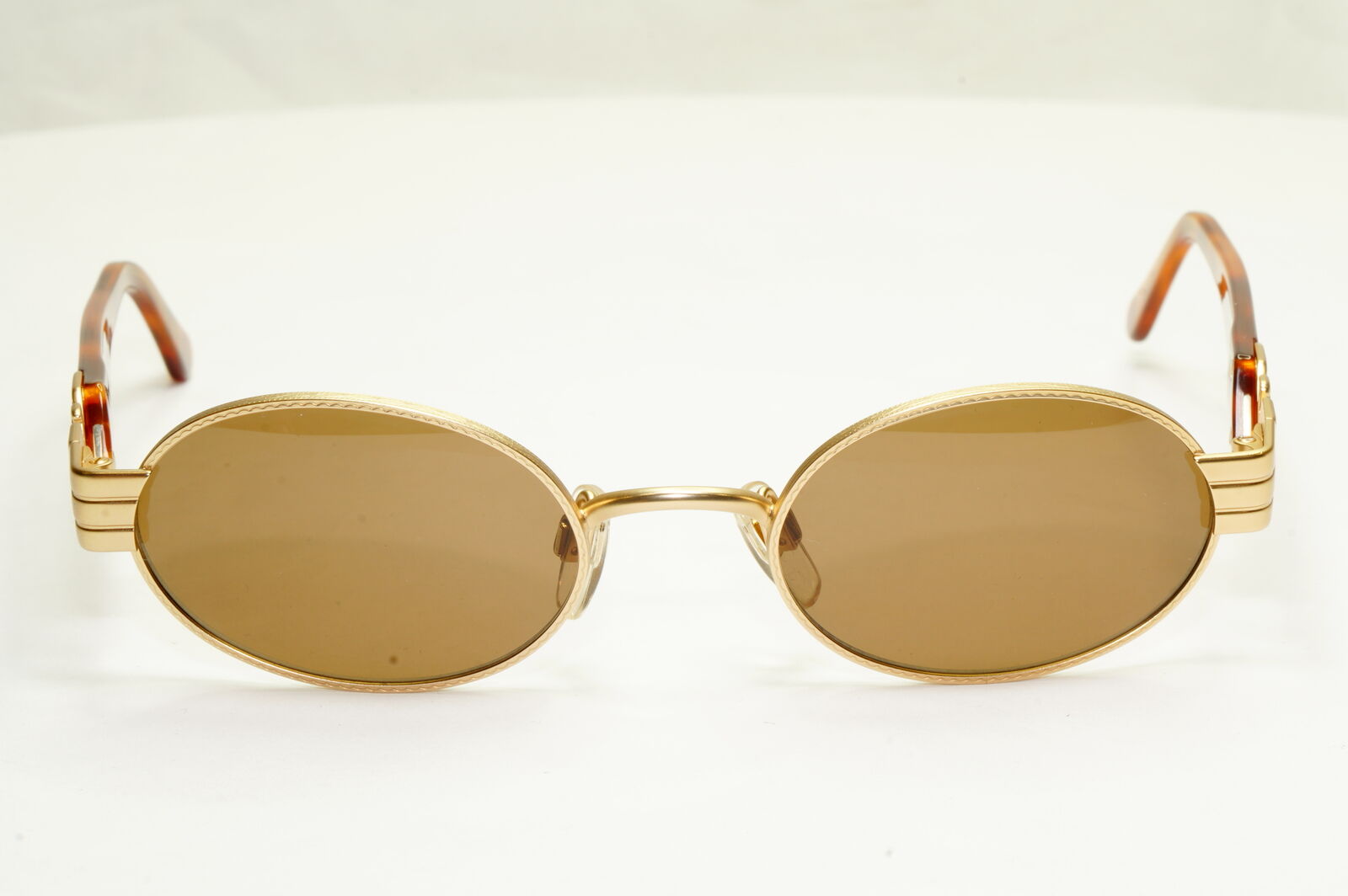 Emporio Armani 1997 Vintage Sunglasses Mens Womens Womens Gold Eagle 054 904