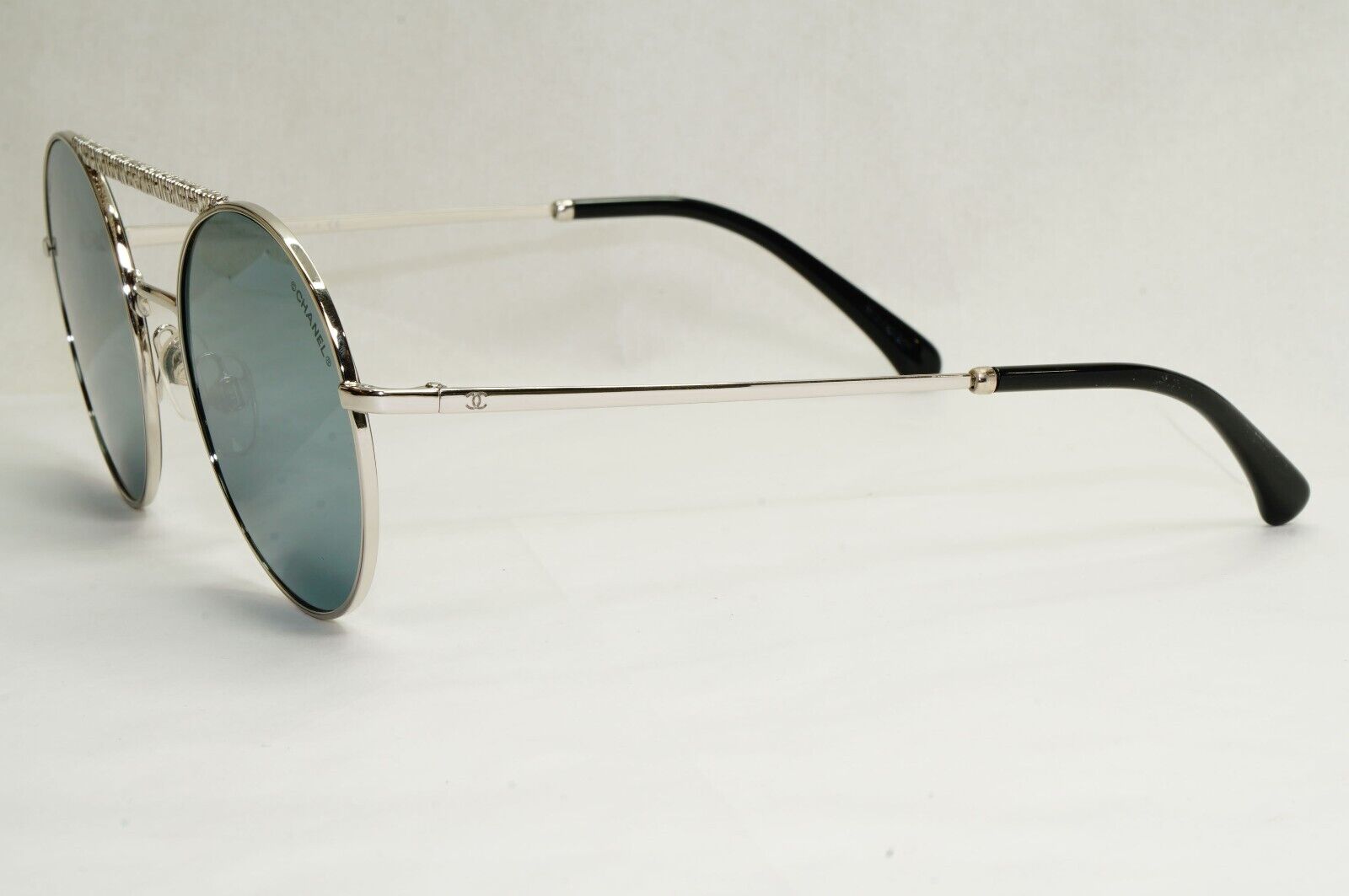 Chanel Sunglasses Silver Grey Mirrored Round Pilot Metal 4232 c.124/6G 200324