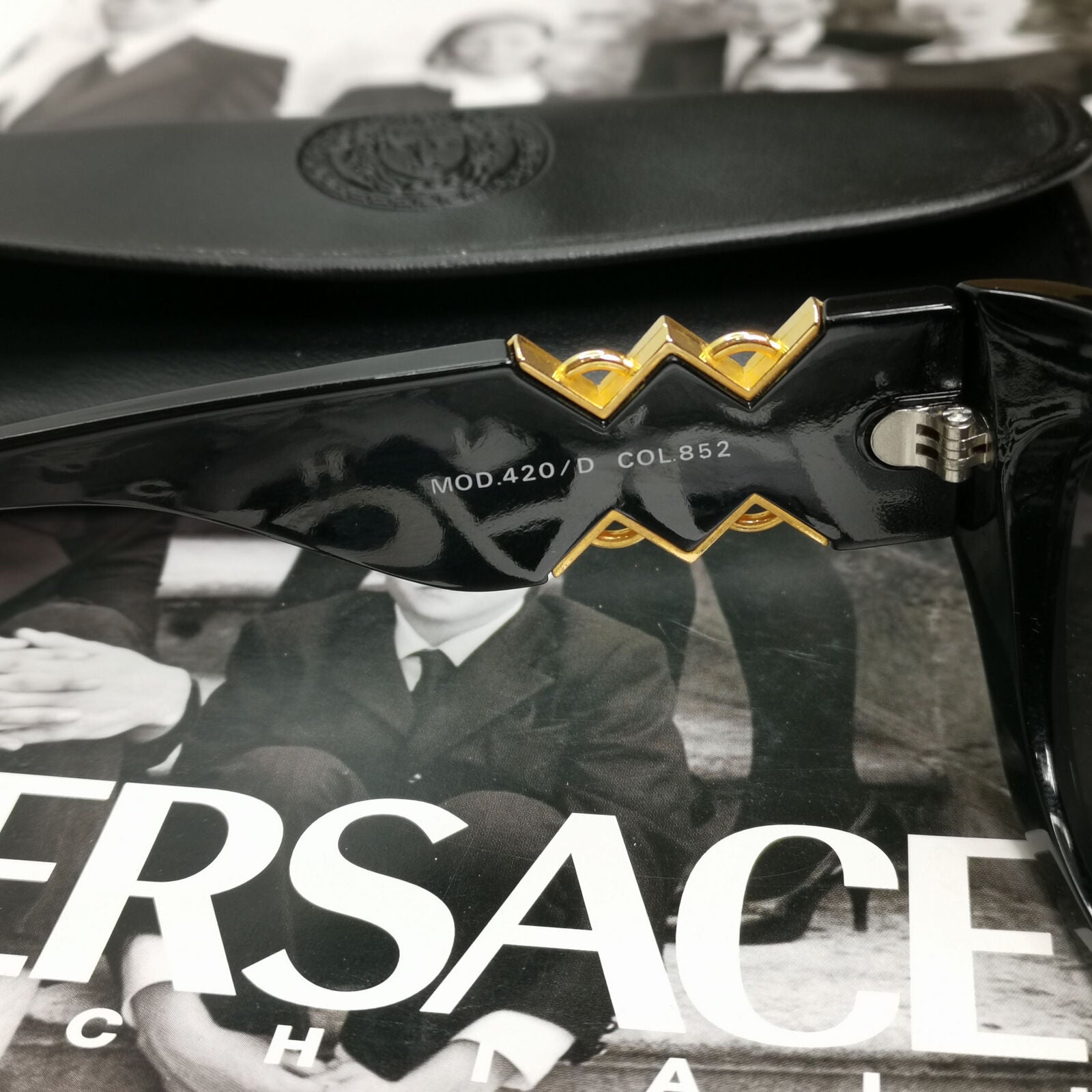 Gianni Versace 1995 Sunglasses Vintage Gold Black Biggie MOD 420/D COL852 190123