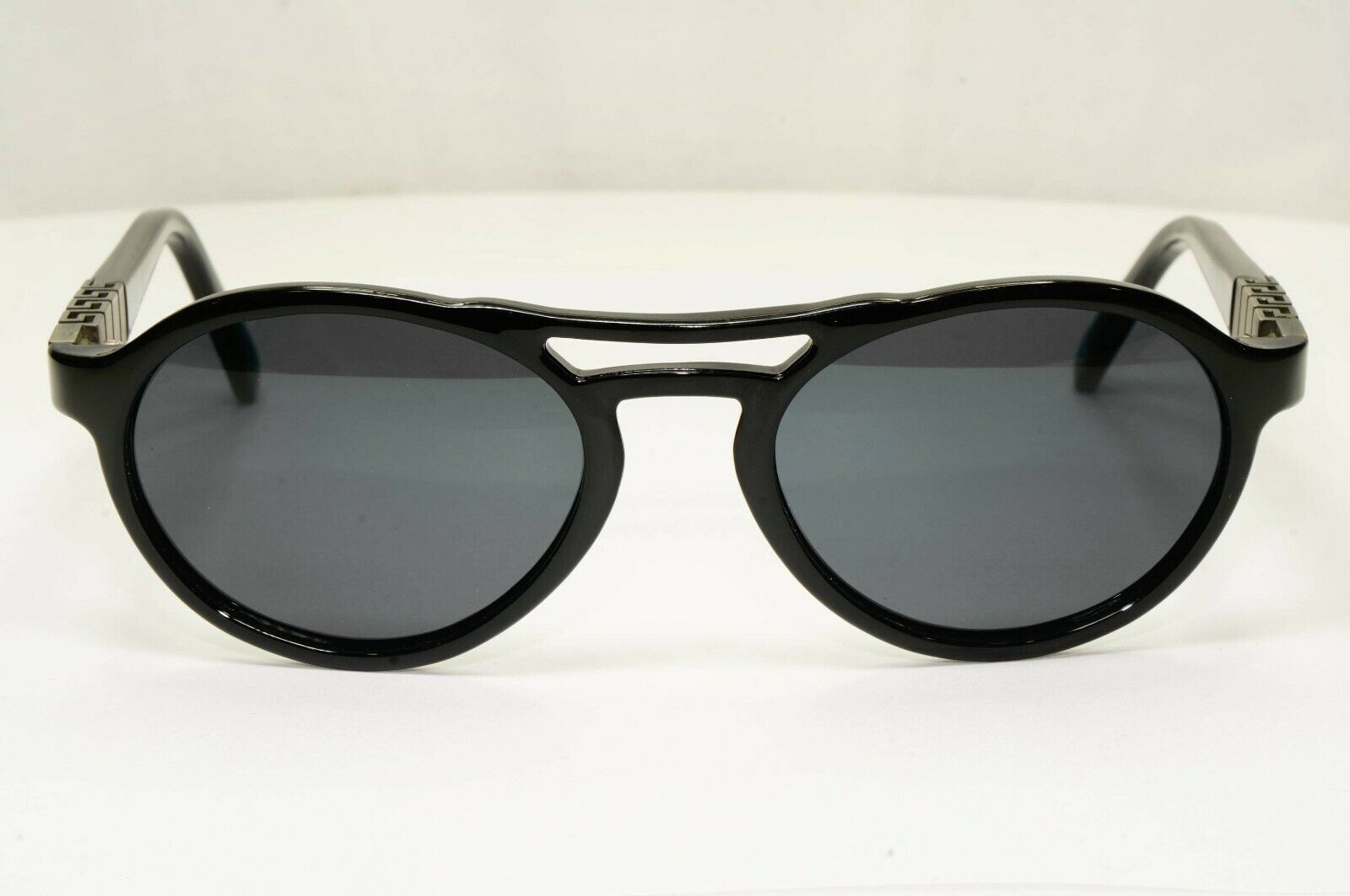 Gianni Versace 1996 Mens Vintage Black Pilot Sunglasses Meander MOD 535 COL 852