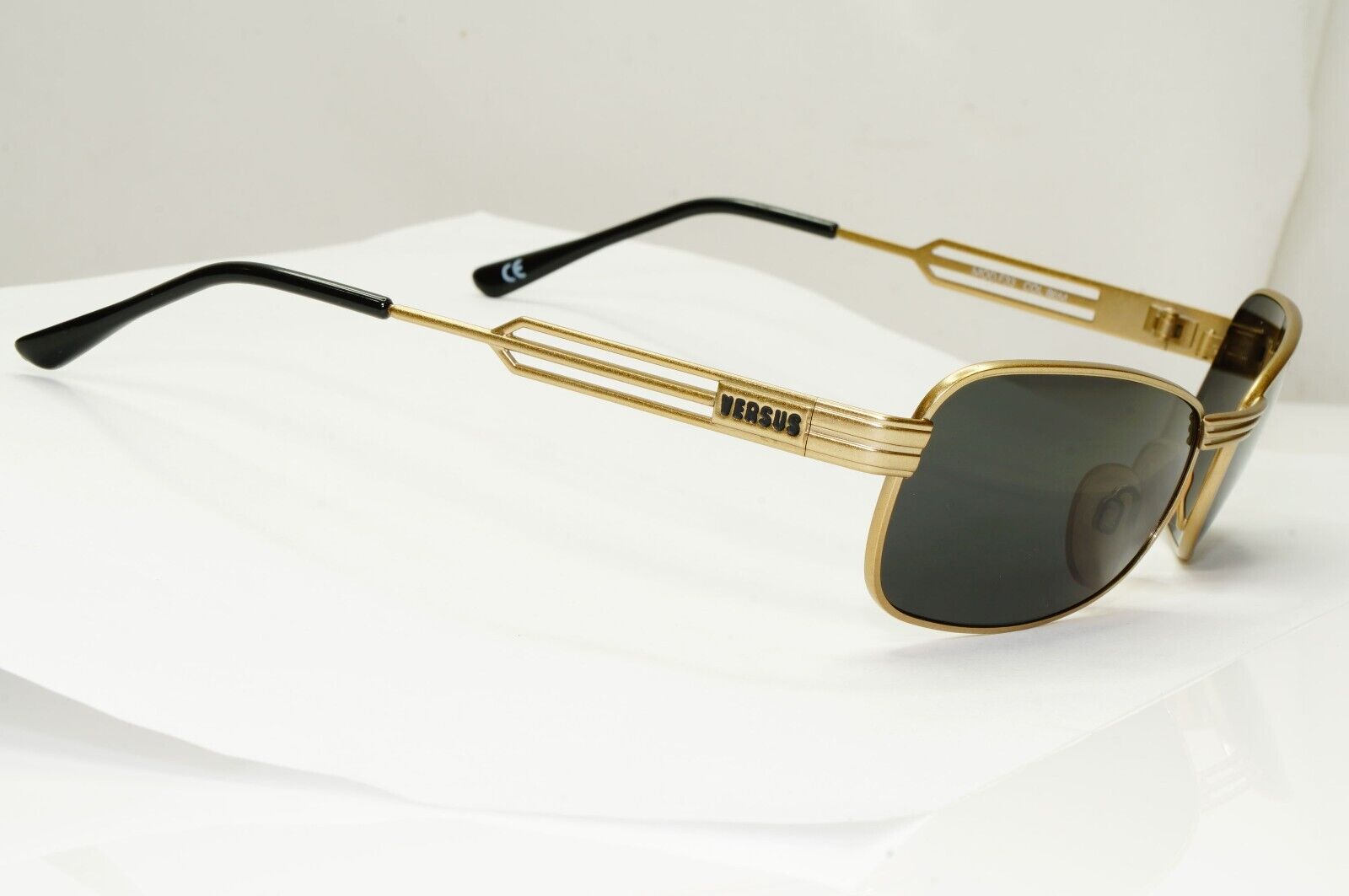 Versus 1996 by Gianni Versace Vintage Gold Black Sunglasses MOD F33 COL 86M