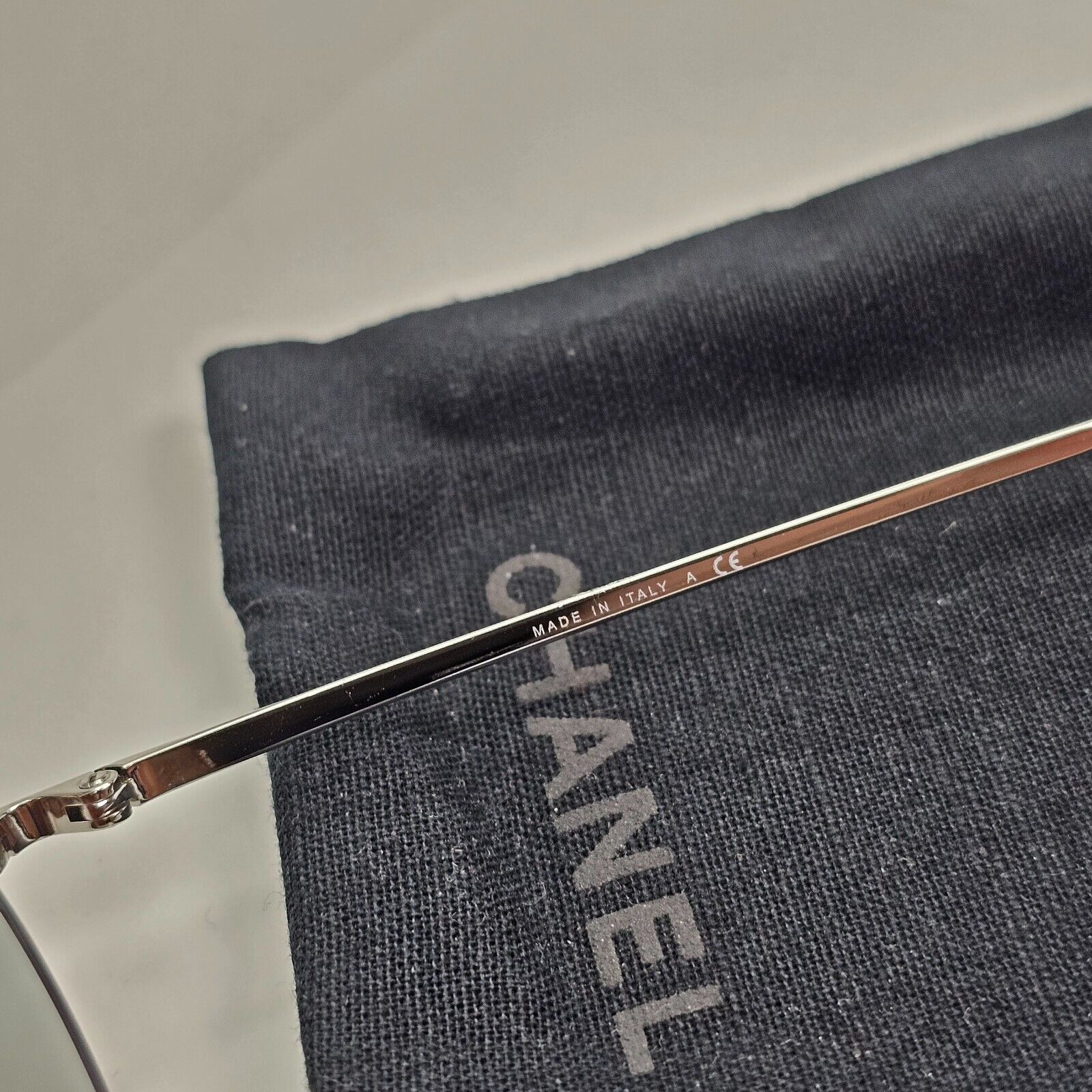 Chanel Sunglasses Silver Metal Grey Round Pilot 4232 c.124/87 200324