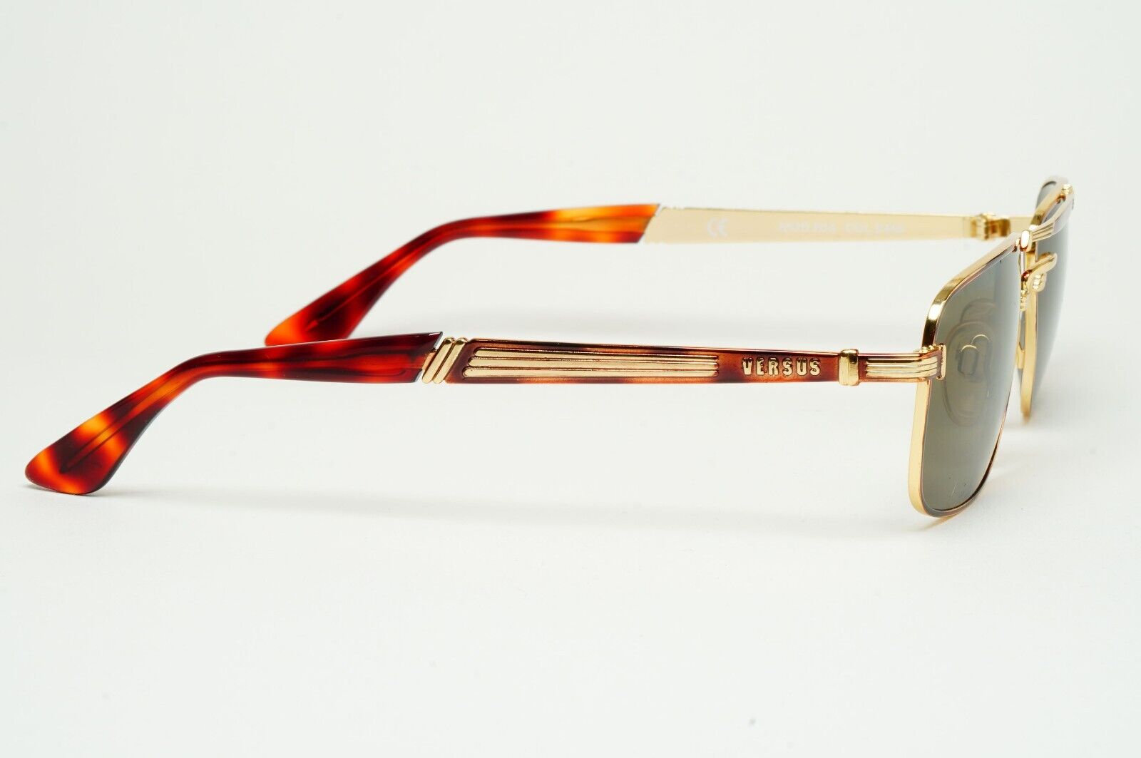 Versus Sunglasses 1996 by Gianni Versace Vintage Navigator Gold MOD F04 COL 34M
