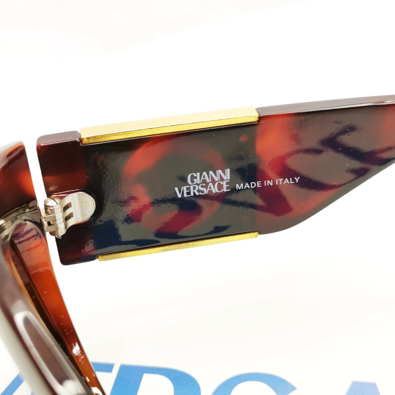 Gianni Versace Vintage 1996 Sunglasses Gold Medusa Brown MOD 420/C COL 900 33981