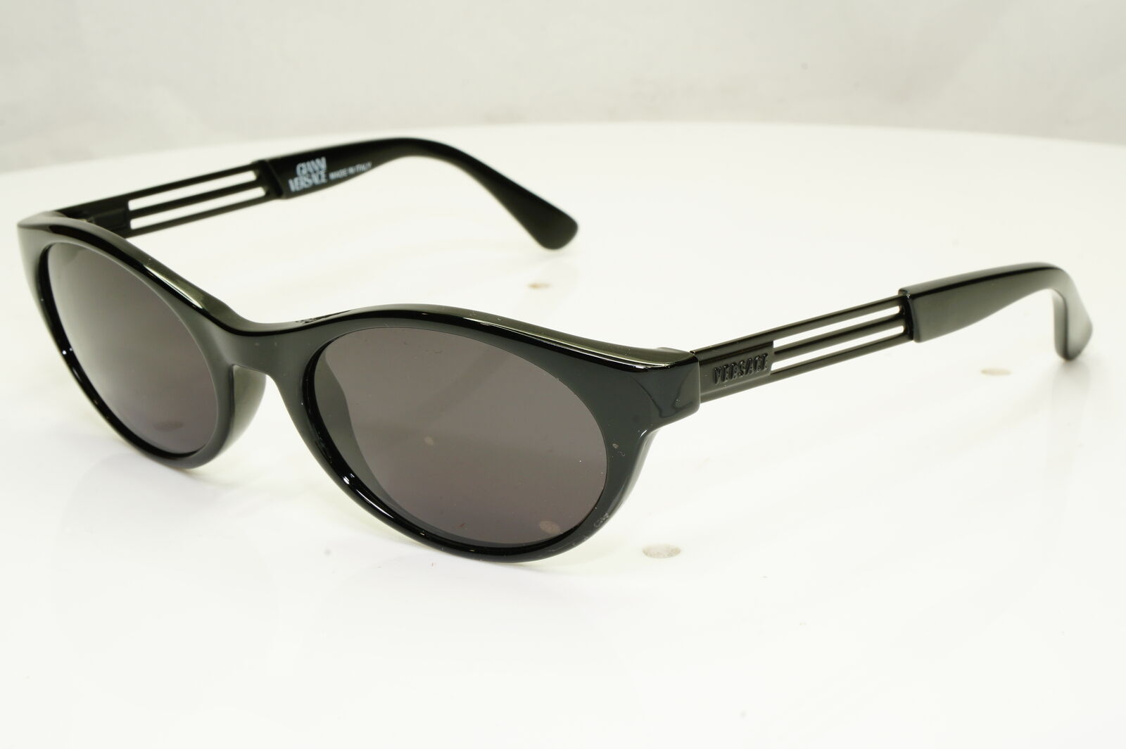 Gianni Versace 1996 Mens Unisex Vintage Black Sunglasses MOD 453/A COL 852