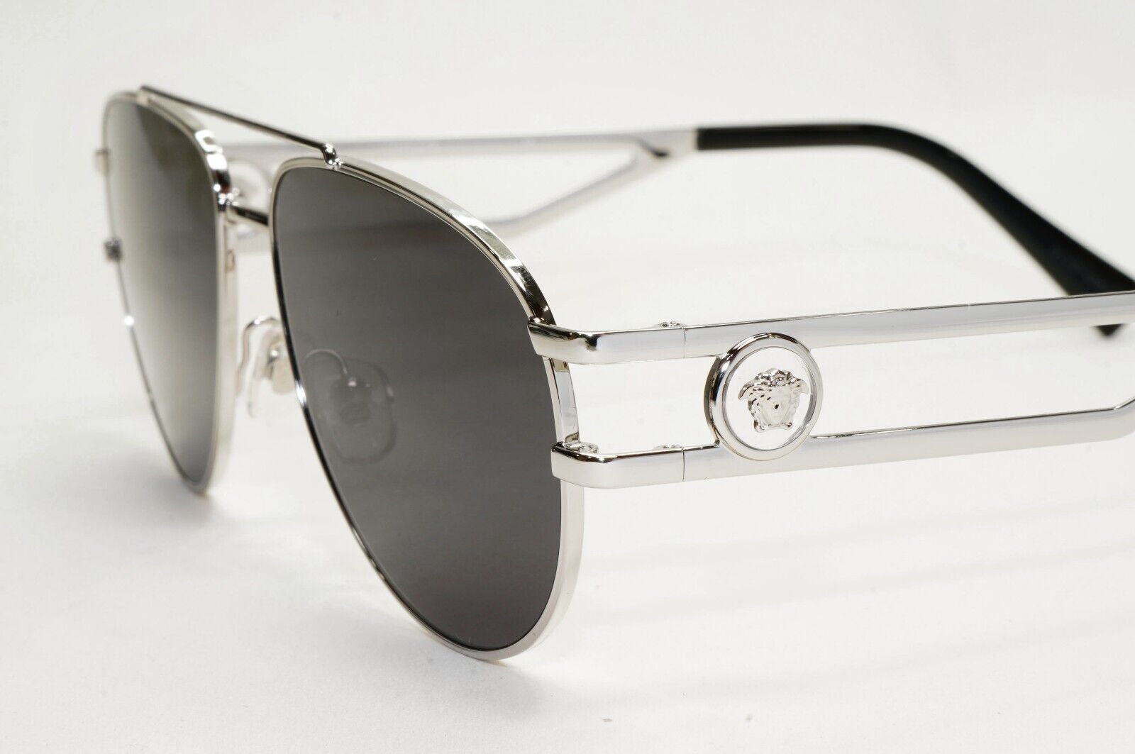Versace Sunglasses Silver Medusa Metal Pilot Unisex MOD VE 1269 1000 55mm