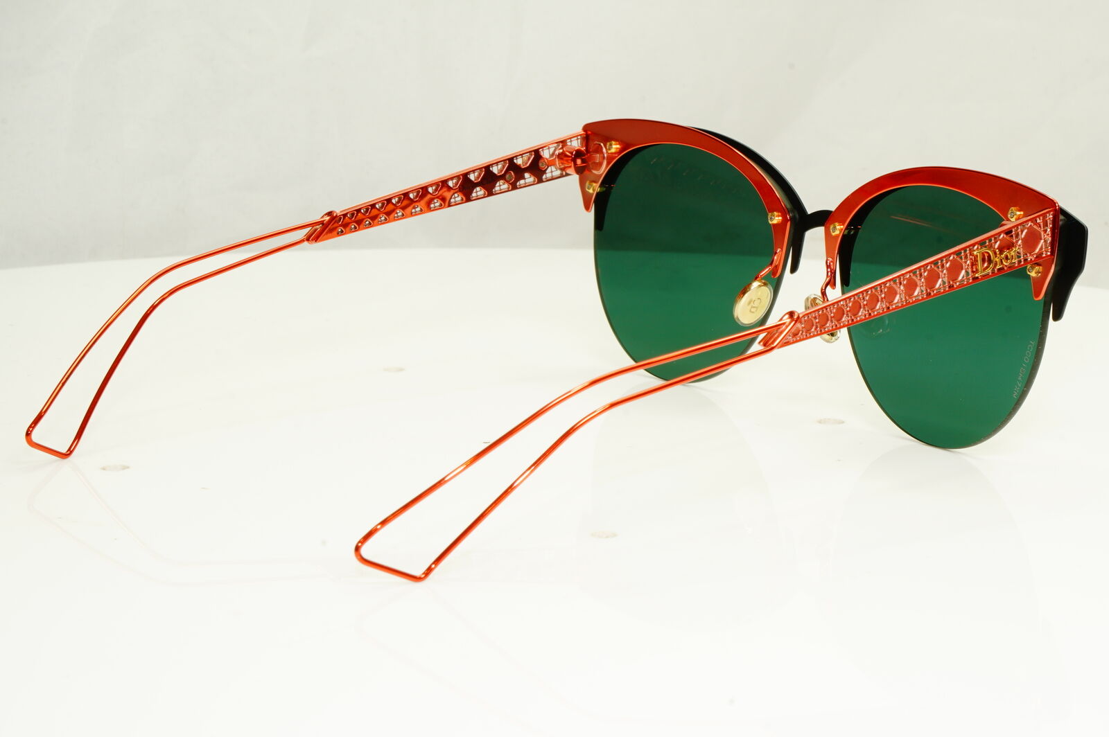 Authentic Dior Womens Mirror Sunglasses Coral Pink Black Diorama Club EYMAP