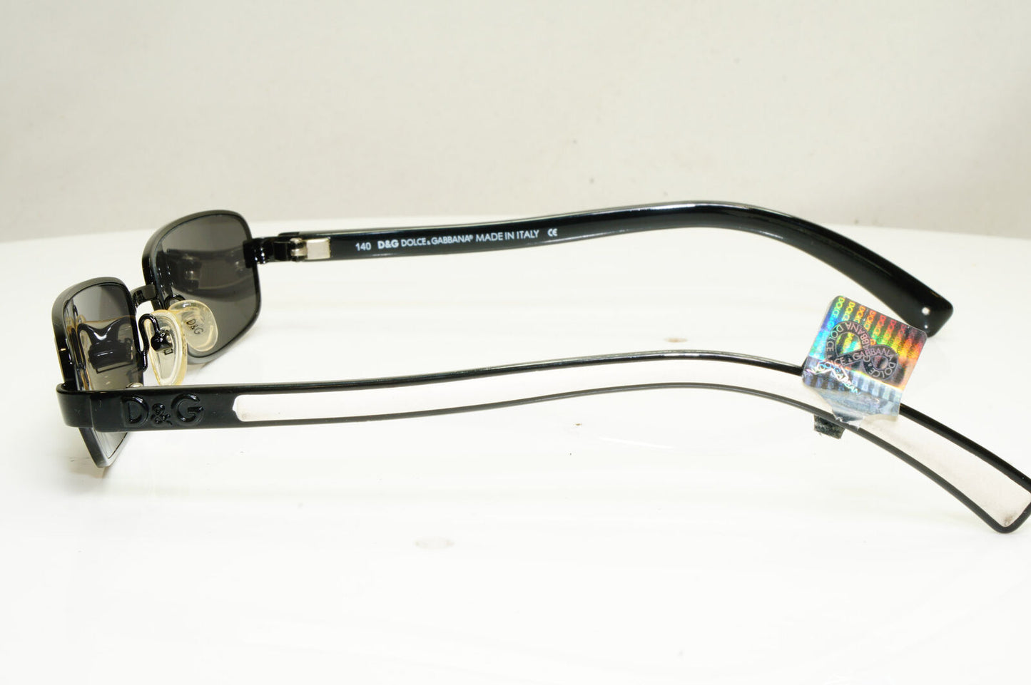 Authentic DOLCE & GABBANA Mens Vintage Sunglasses White D&G 2068 715 30780