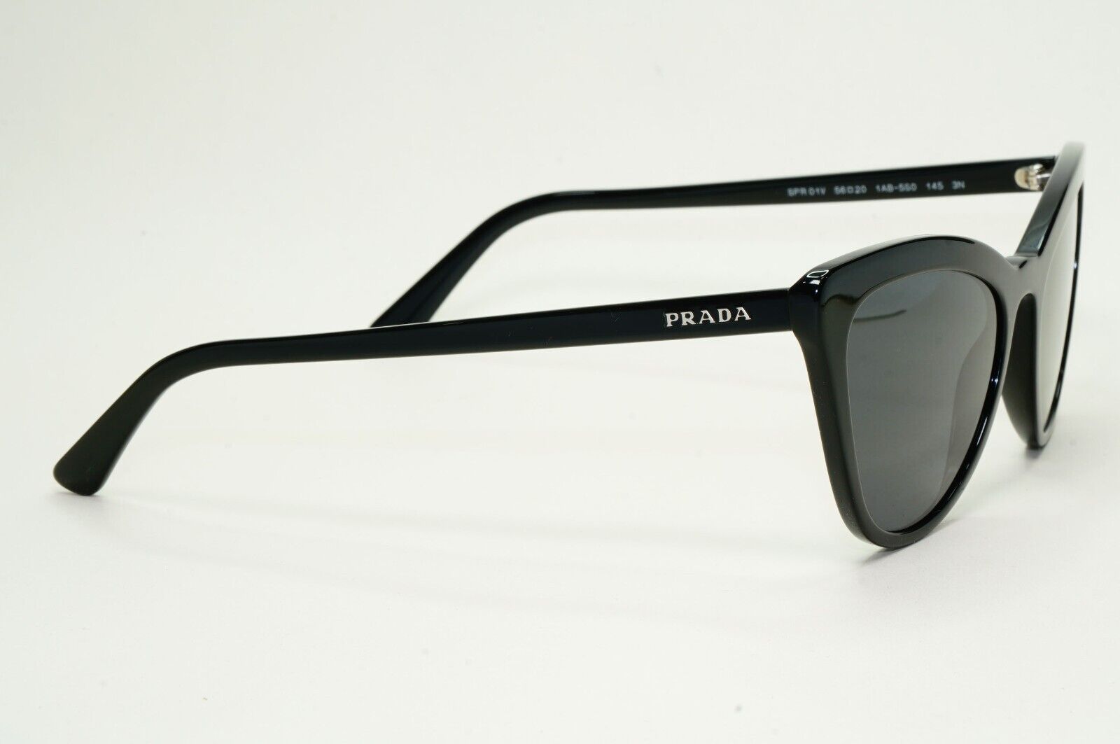 Prada Sunglasses Black Cat Eye Glossy PR01VS SPR 01V 1AB-5S0 56mm 050824