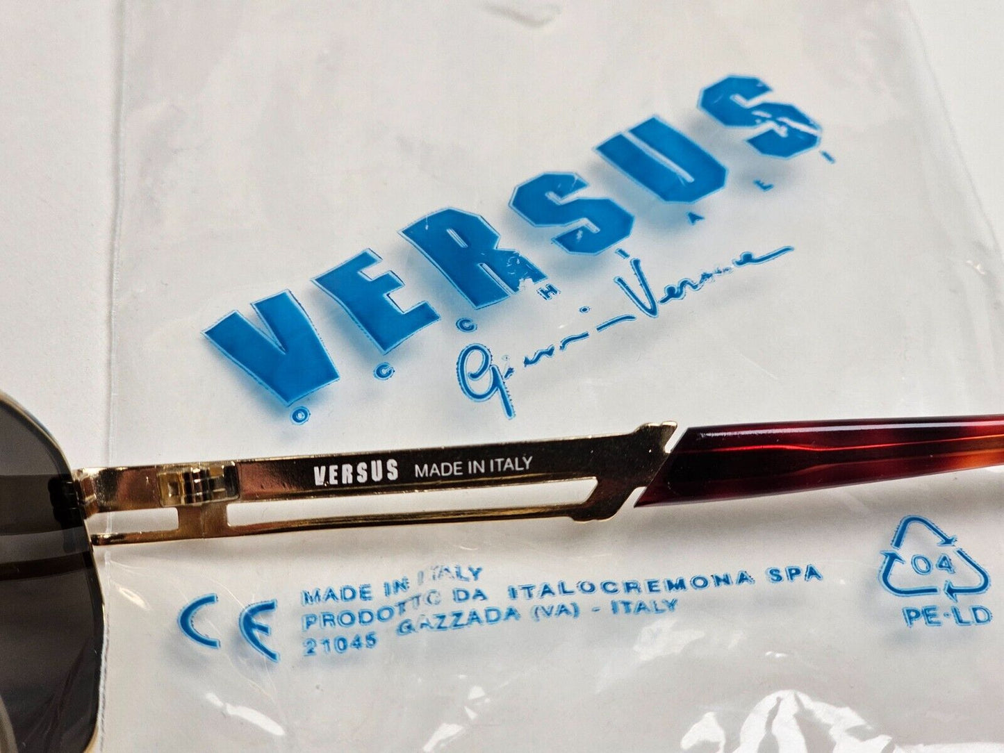 Versus Sunglasses 1996 by Gianni Versace Vintage Gold Grey MOD F25 COL 030