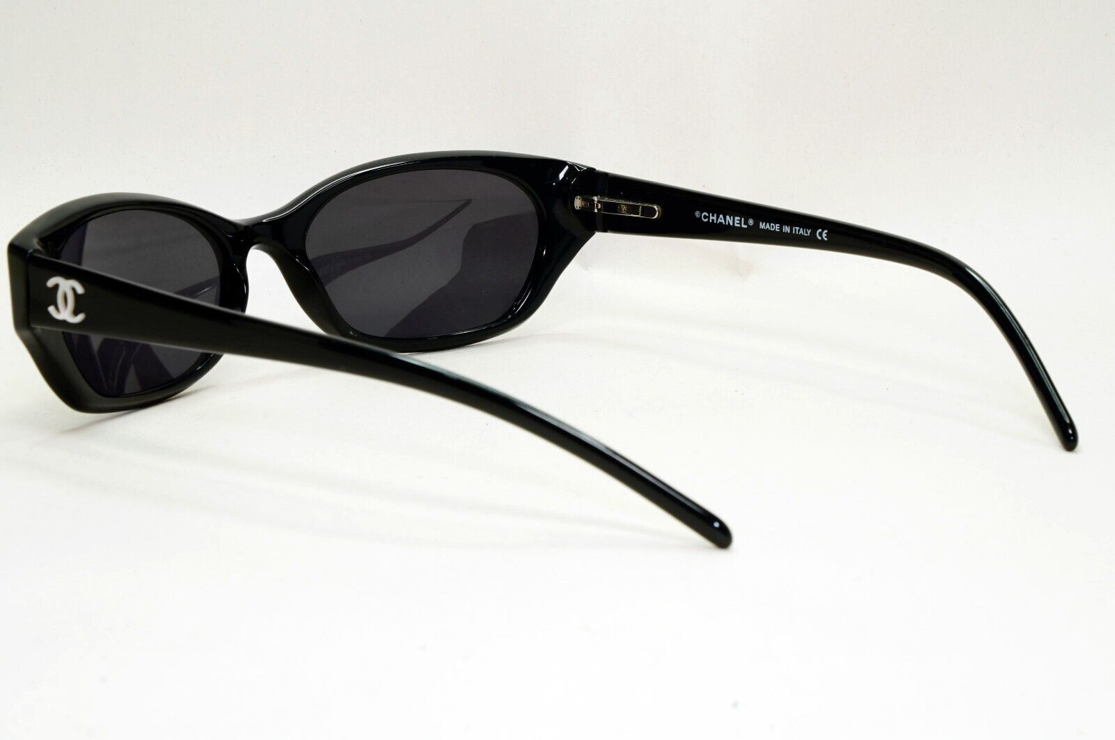 Chanel Sunglasses 2008 Vintage Black Mother of Pearl Small 5075-H c501/87 051124