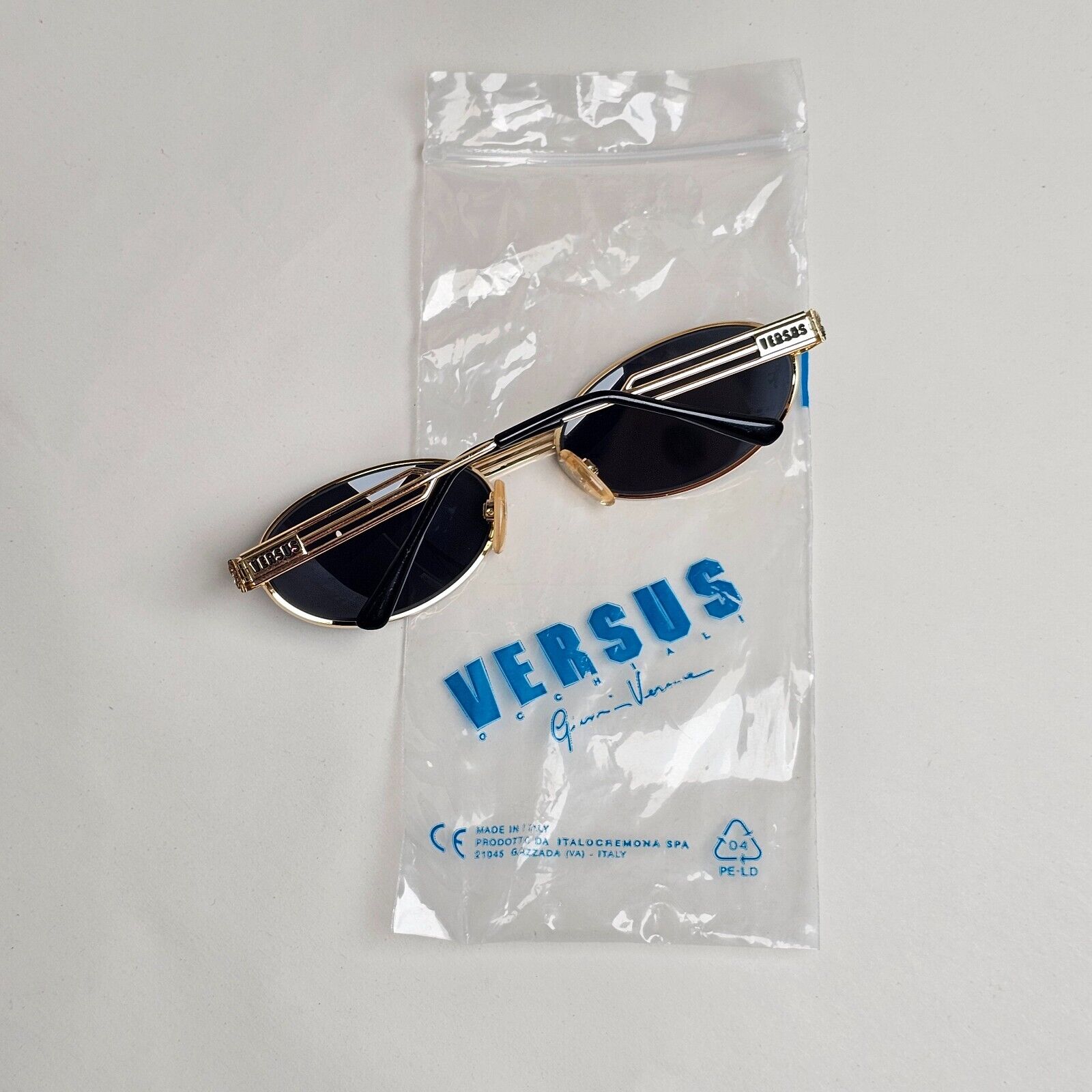 Versus Sunglasses 1996 by Gianni Versace Vintage Gold Oval Grey MOD F34 COL 09M