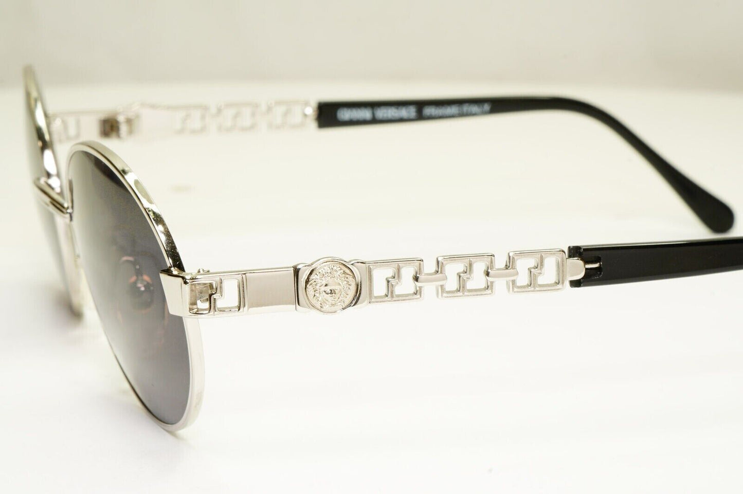 Gianni Versace 1995 Vintage Silver Medusa Round Black Sunglasses MOD G43 COL 26M